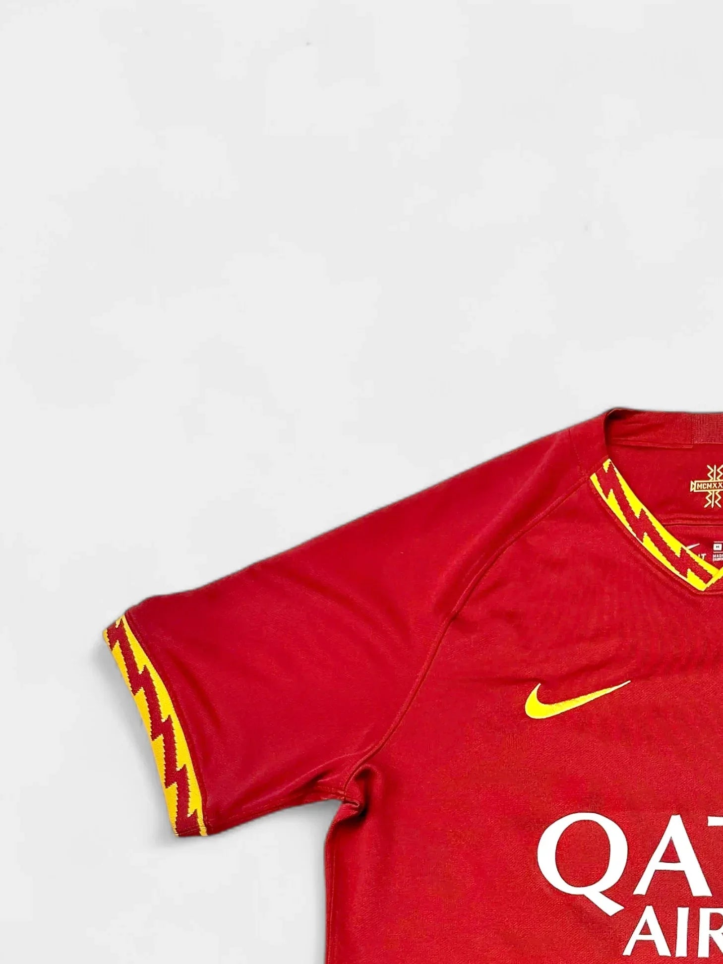 AS Roma 2019-20 Football Shirt (Medium)