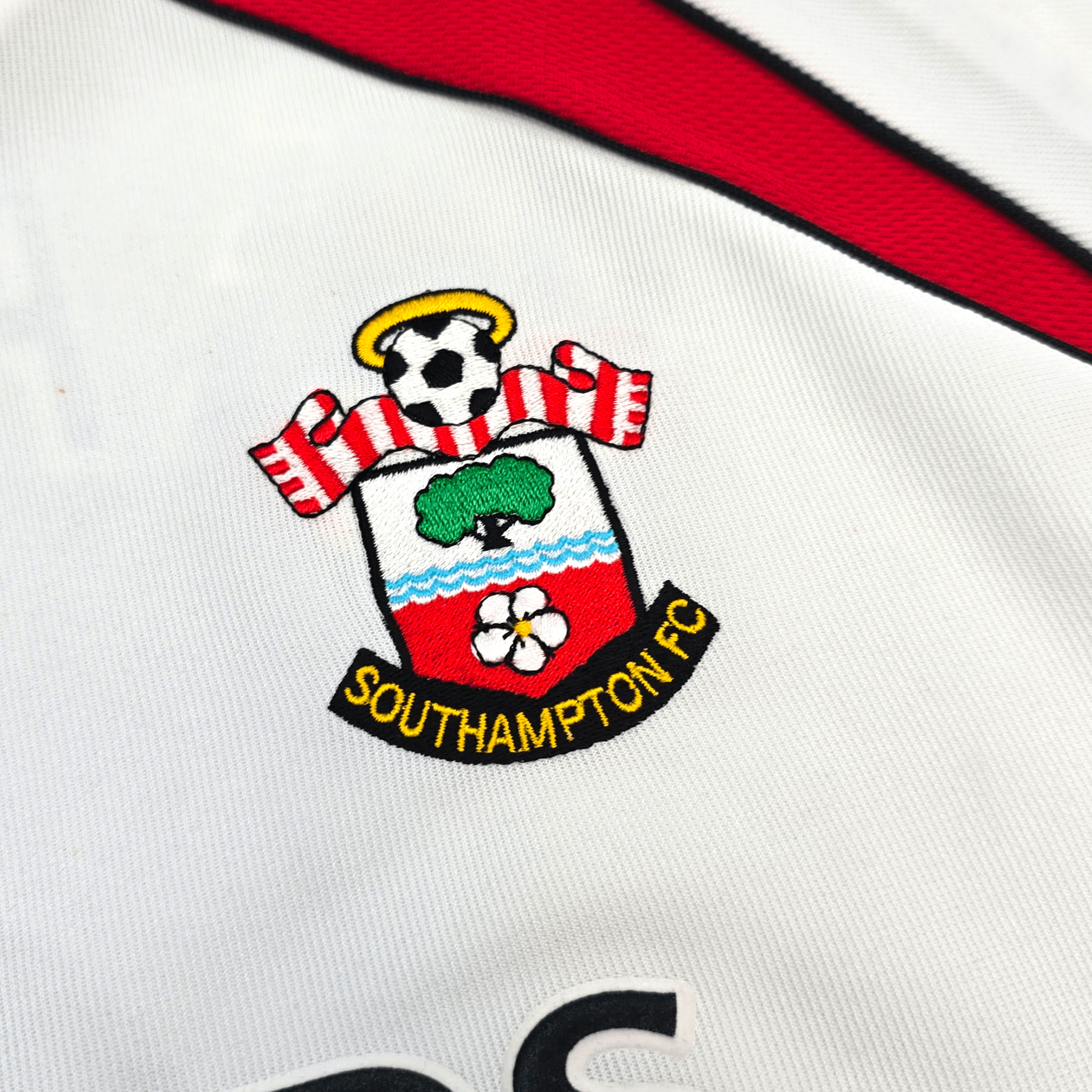 2002-04 Southampton Away Football Shirt (M) #9 Beattie - Saints