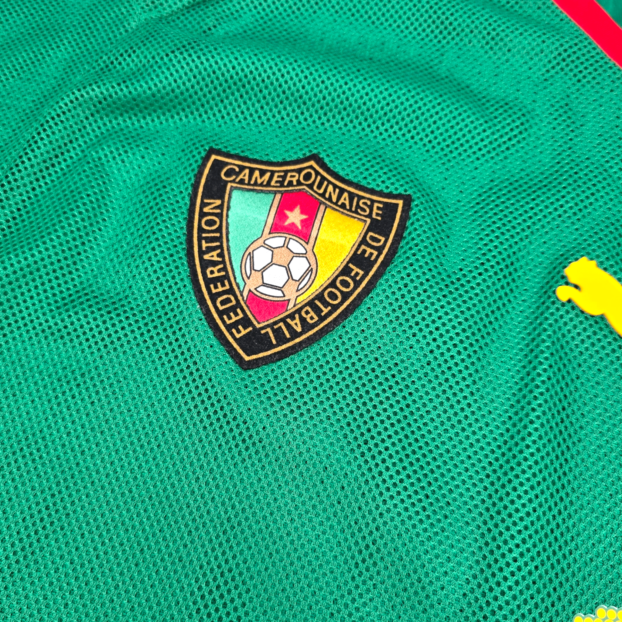 2008/09 Cameroon Home Football Shirt (L) Puma #9 Eto'o