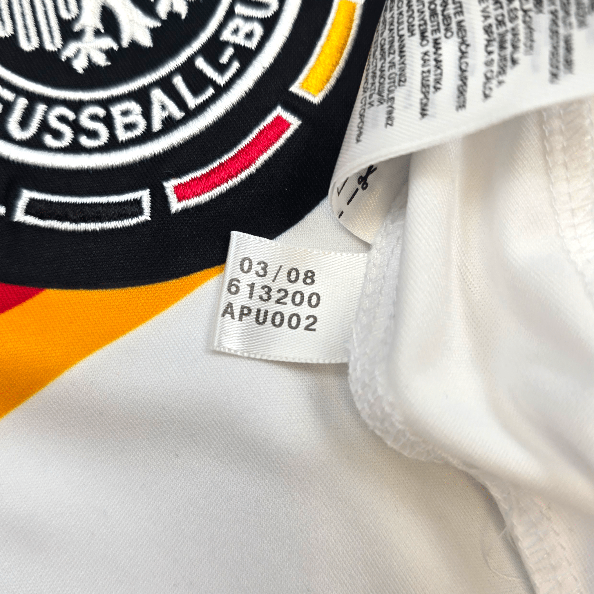 2008/09 Germany Home Football Shirt (L) Adidas #16 Lahm