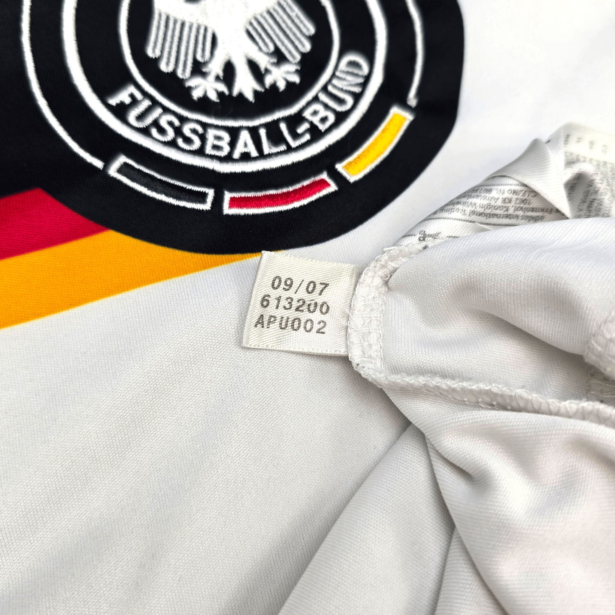 2008/10 Germany Home Football Shirt (XL) Adidas #13 Ballack