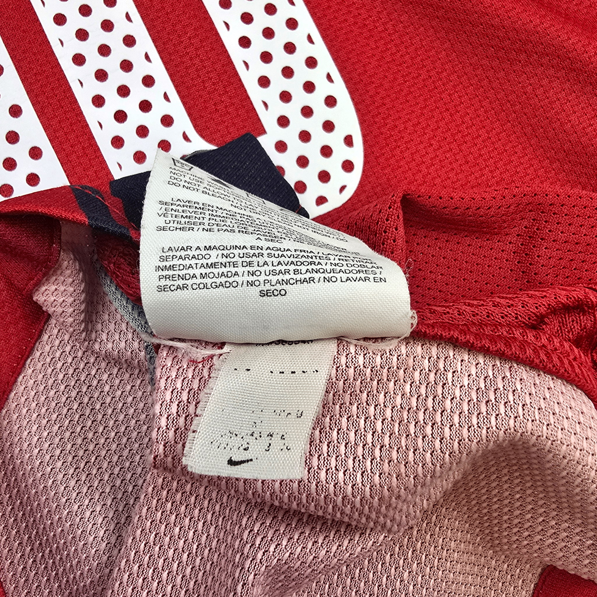 2010/12 USA Away Football Shirt (M) Nike #10 Donovan - World Cup