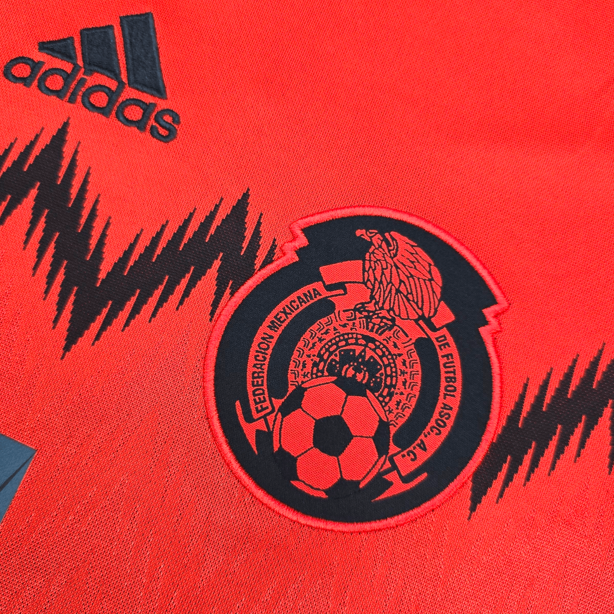 2014/15 Mexico Away Football Shirt (S) Adidas #14 Chicharito