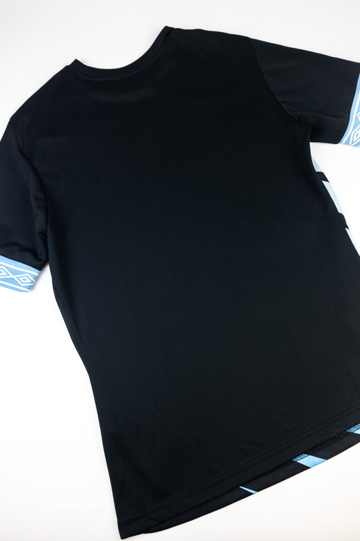 Botswana 2019-20 Football Shirt (Small)
