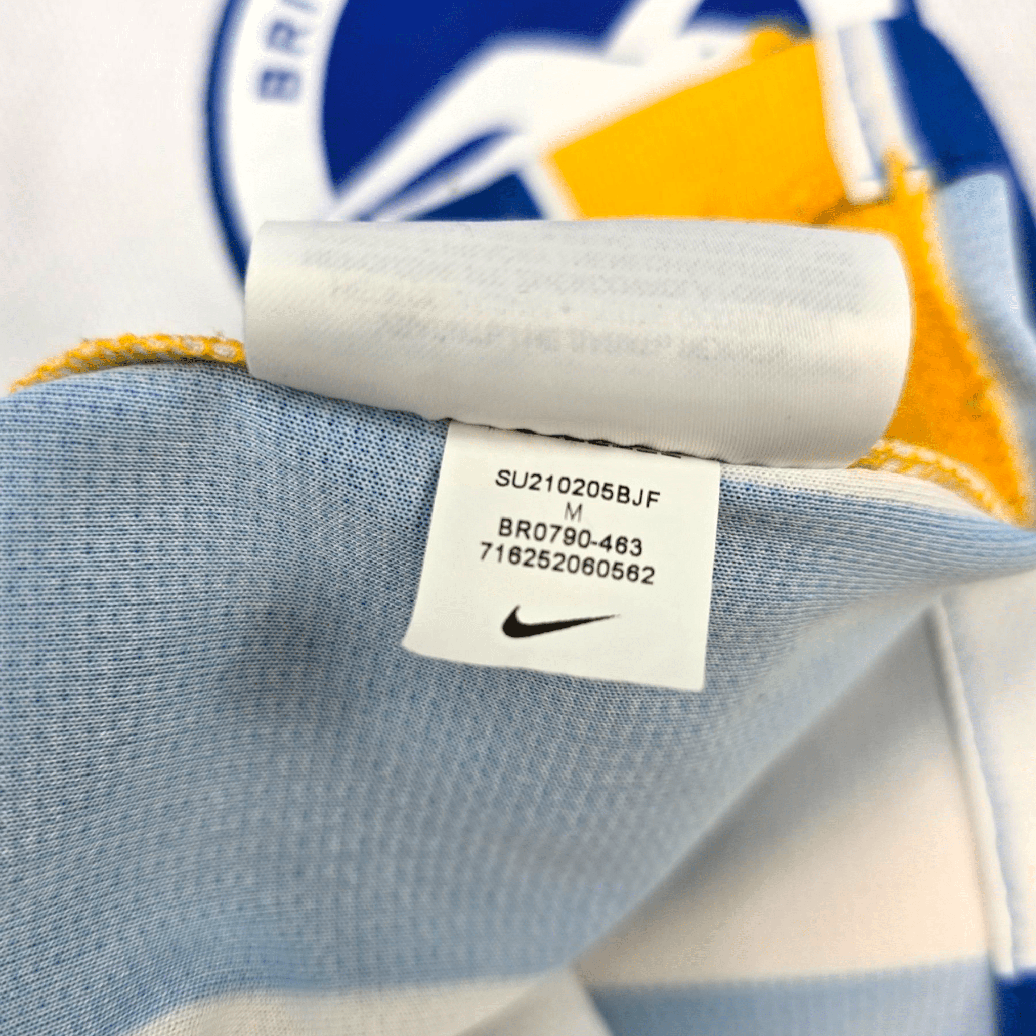 2021/22 Brighton Home Football Shirt (M) Nike #13 Gross