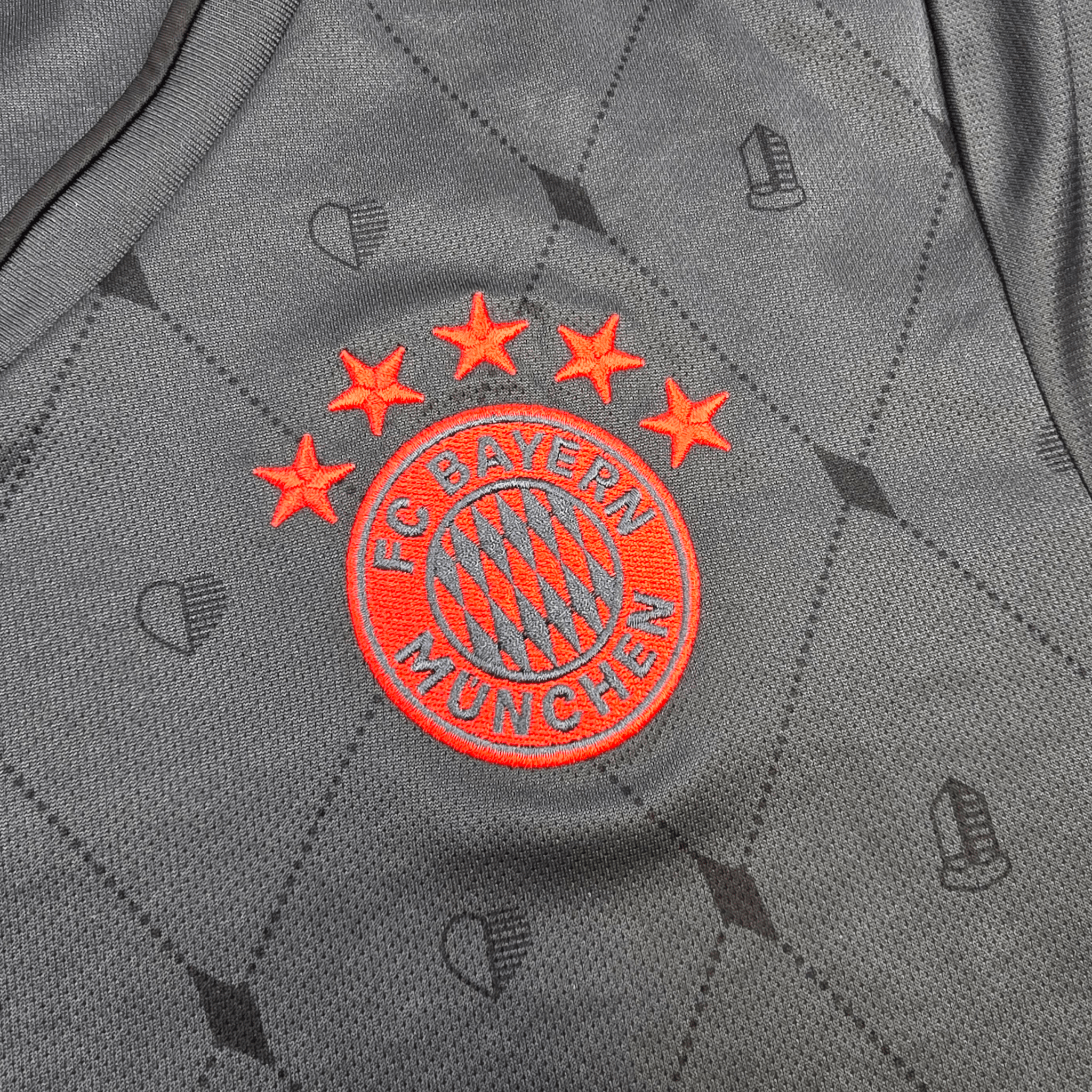 2022/23 Bayern Munich Third Shirt (M) Adidas #7 Gnabry