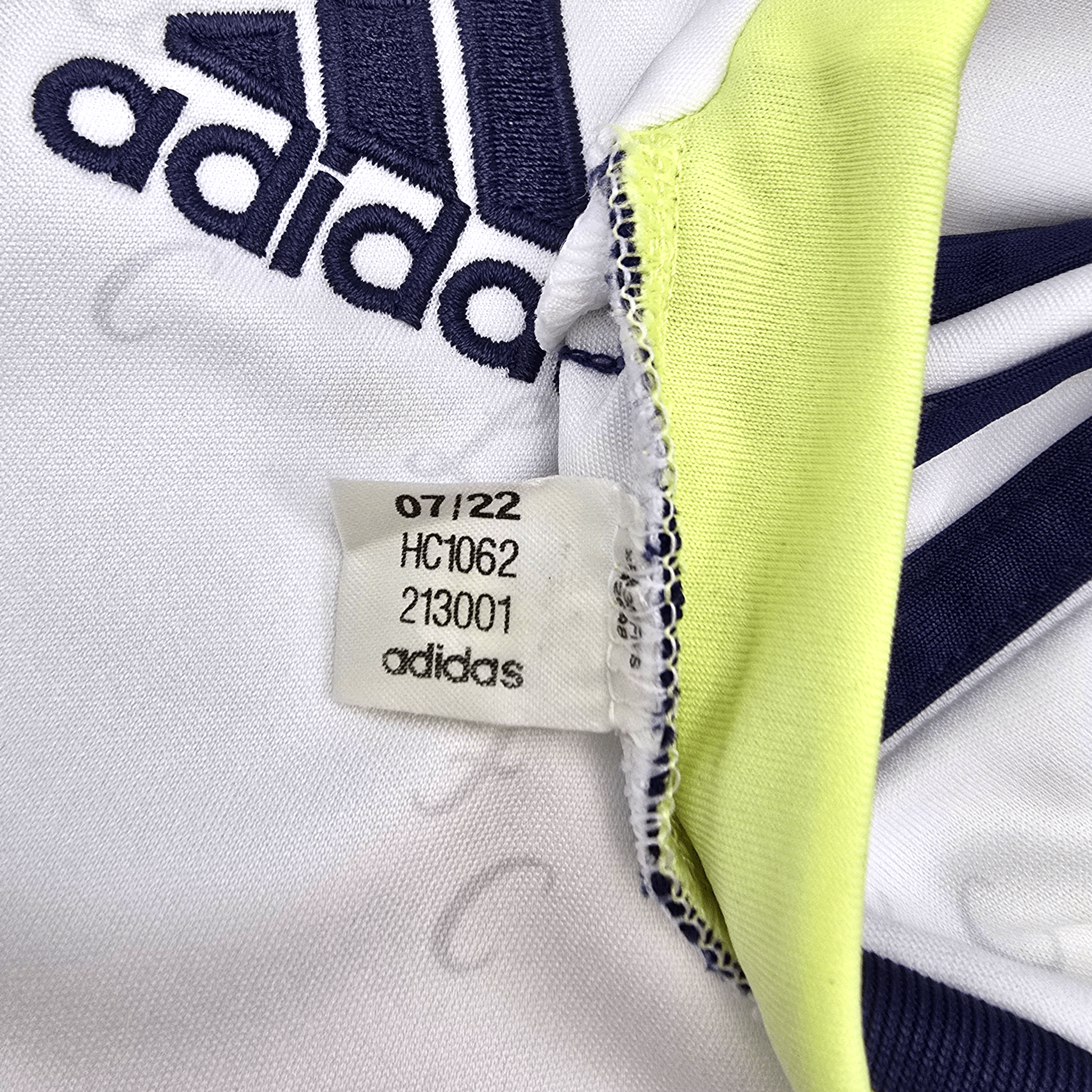 Leeds United 2022/23 Home Shirt XL - Aaronson #7 - Adidas Original