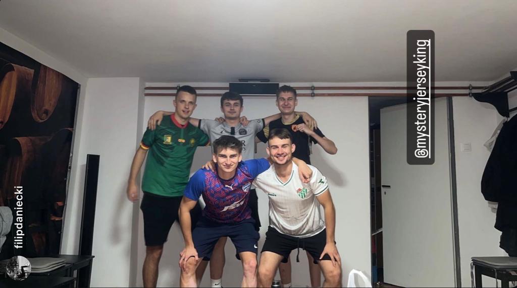 Mystery Football Shirt Share Box (5)