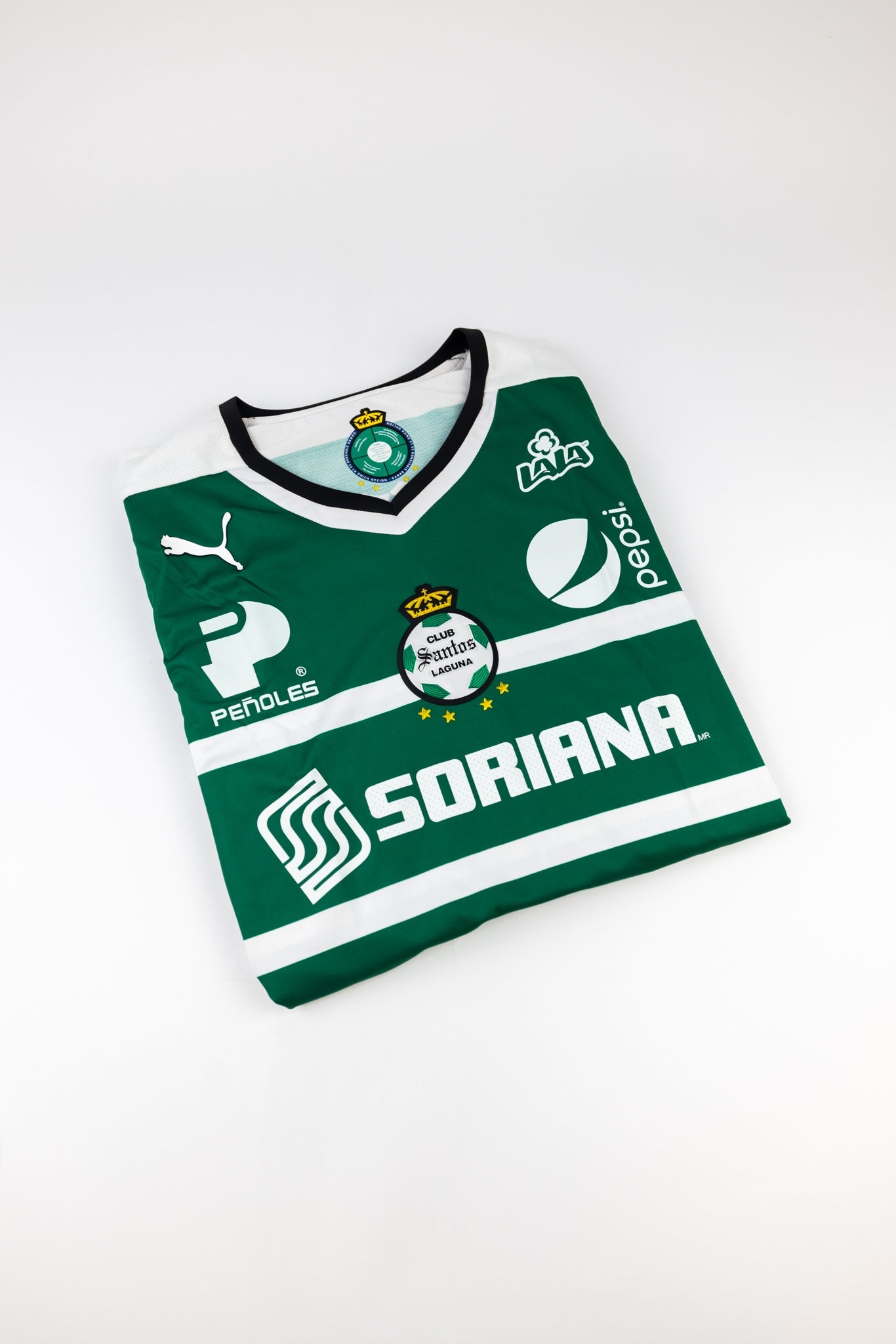 Santos Laguna 2014-15 Football Shirt (Large)
