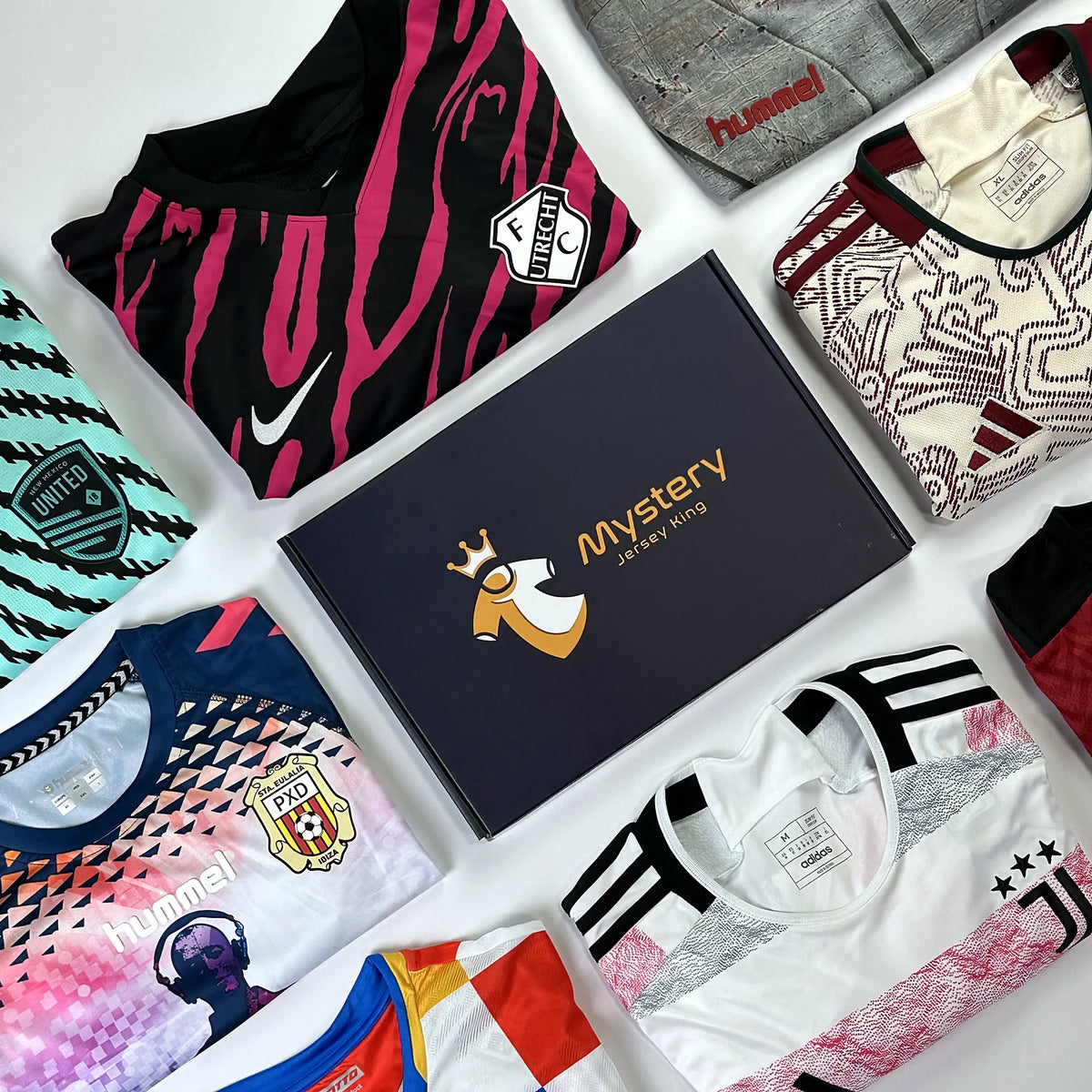 Hattrick Mystery Football Shirt Share Box (3)