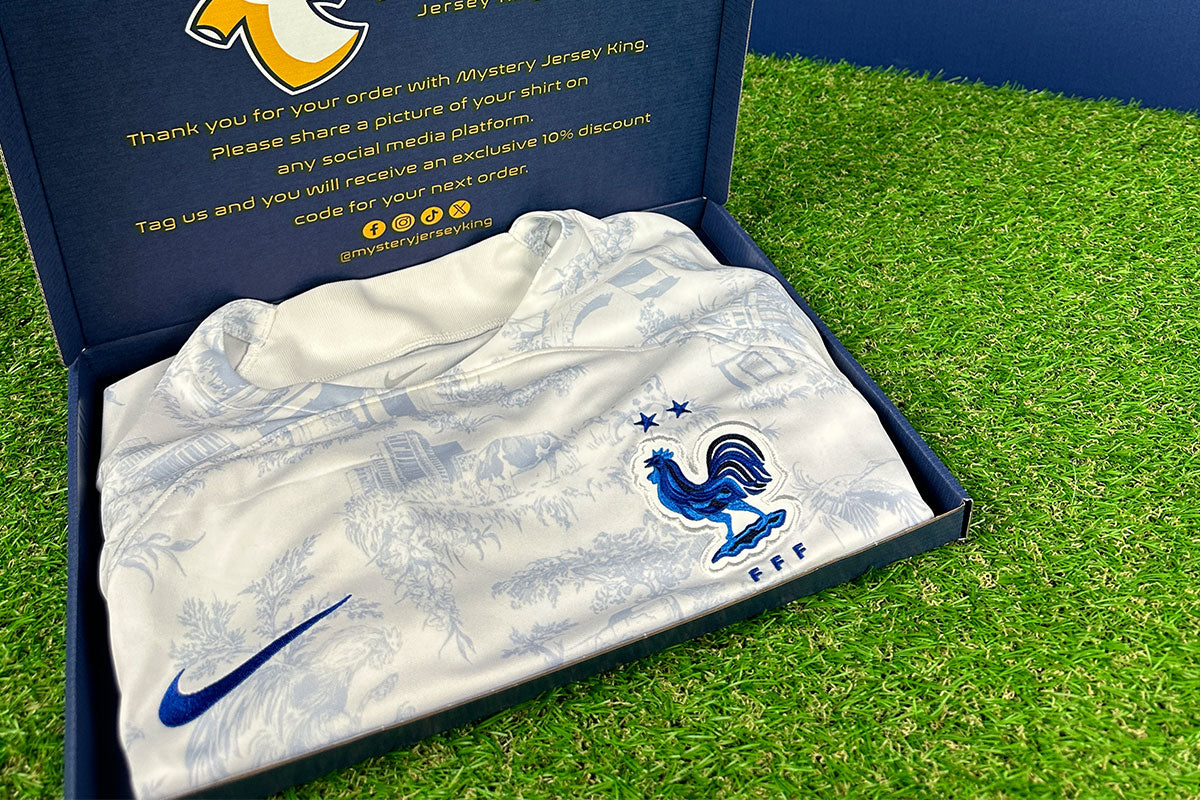 2026 World Cup Gift Ideas for Football Fans (Mystery Boxes Included)