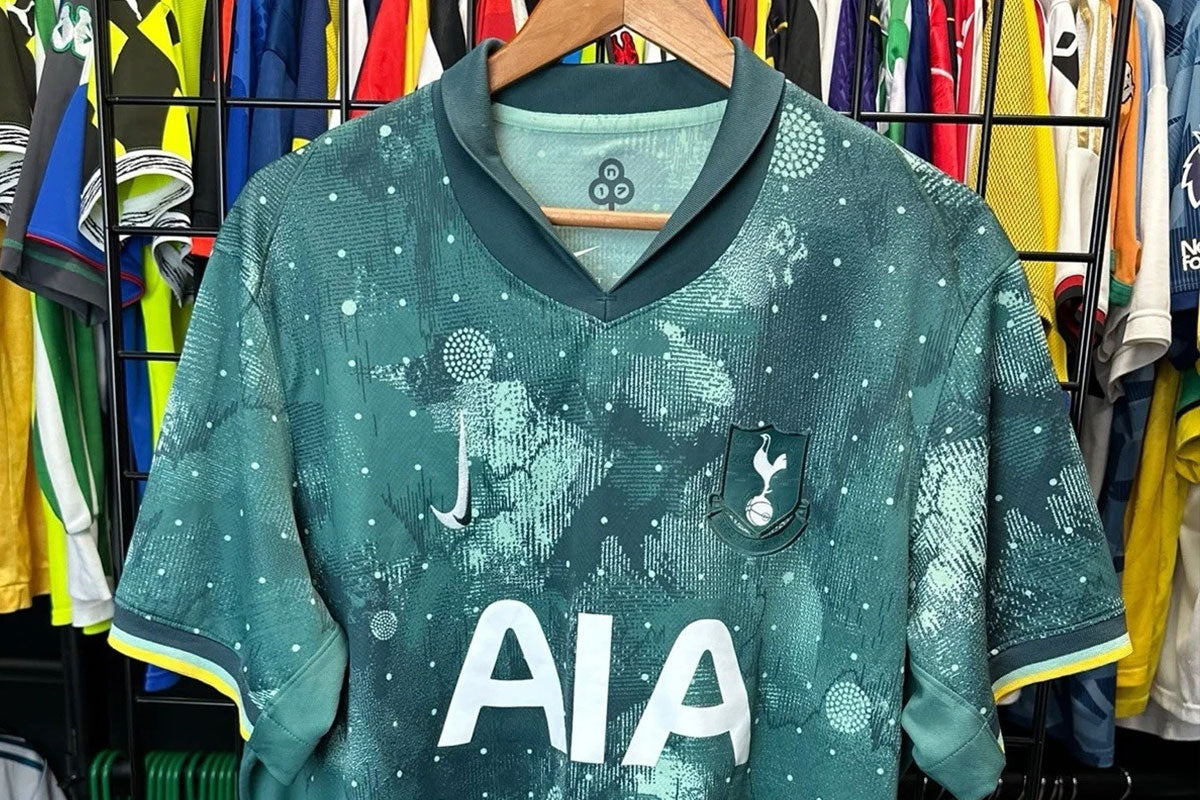 Tottenham Hotspur Shirts: A Collector's History