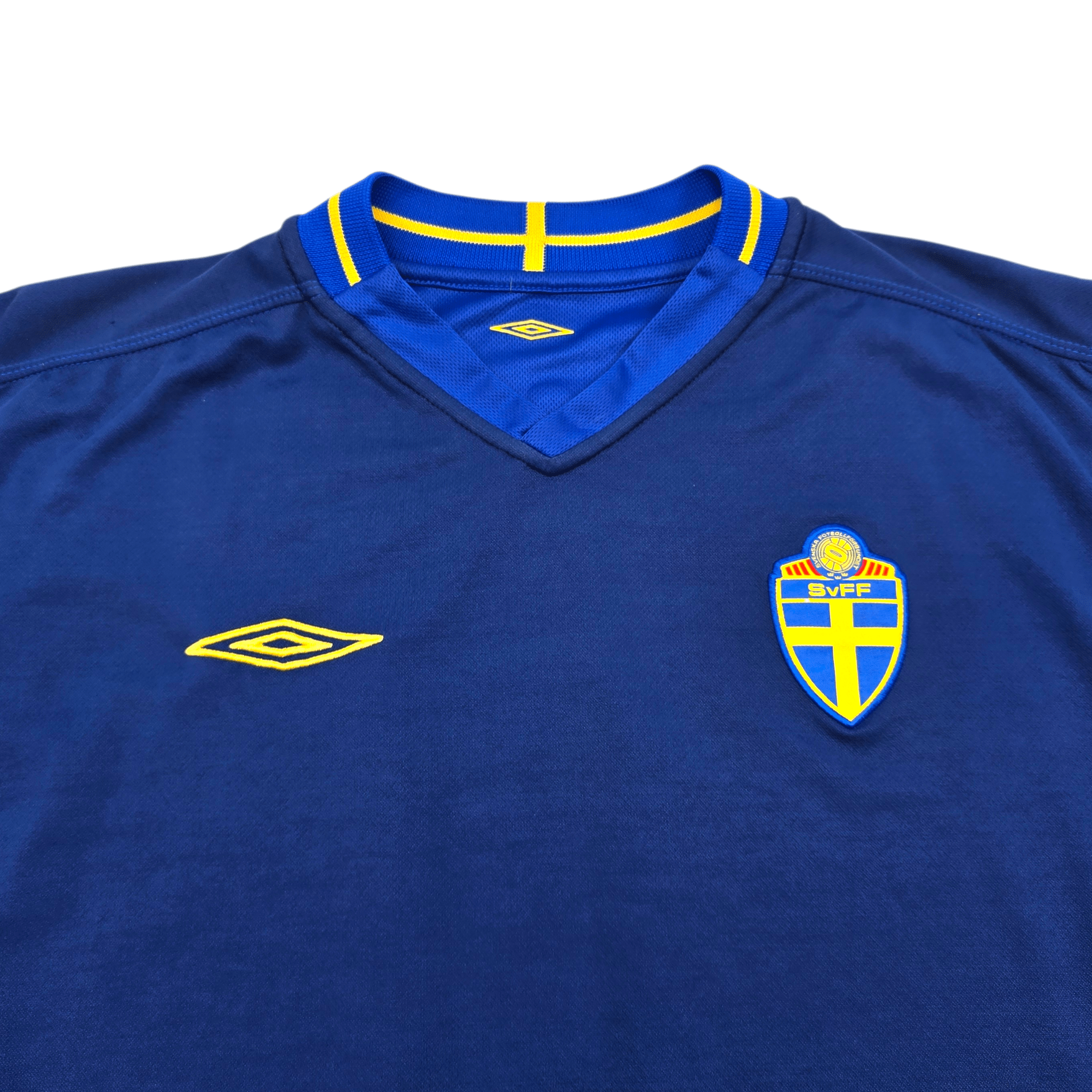 2003-05 Sweden Away Shirt (XL) Umbro - Henrik Larsson #11 - Reversible