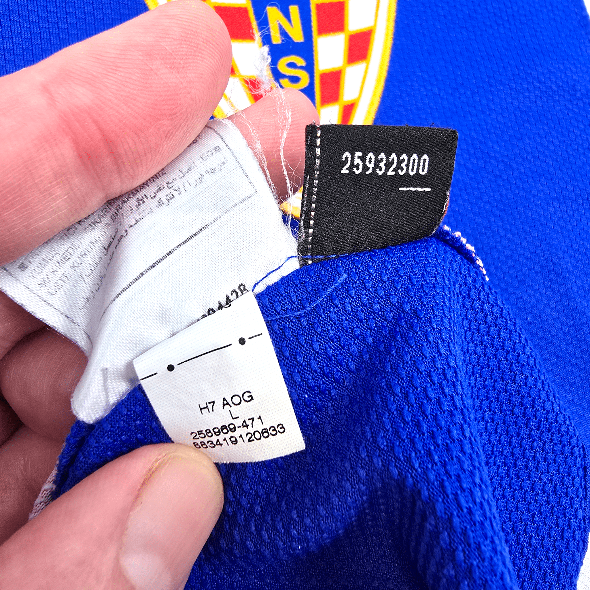 2007/09 Croatia Away Football Shirt (L) Nike #14 Modrić