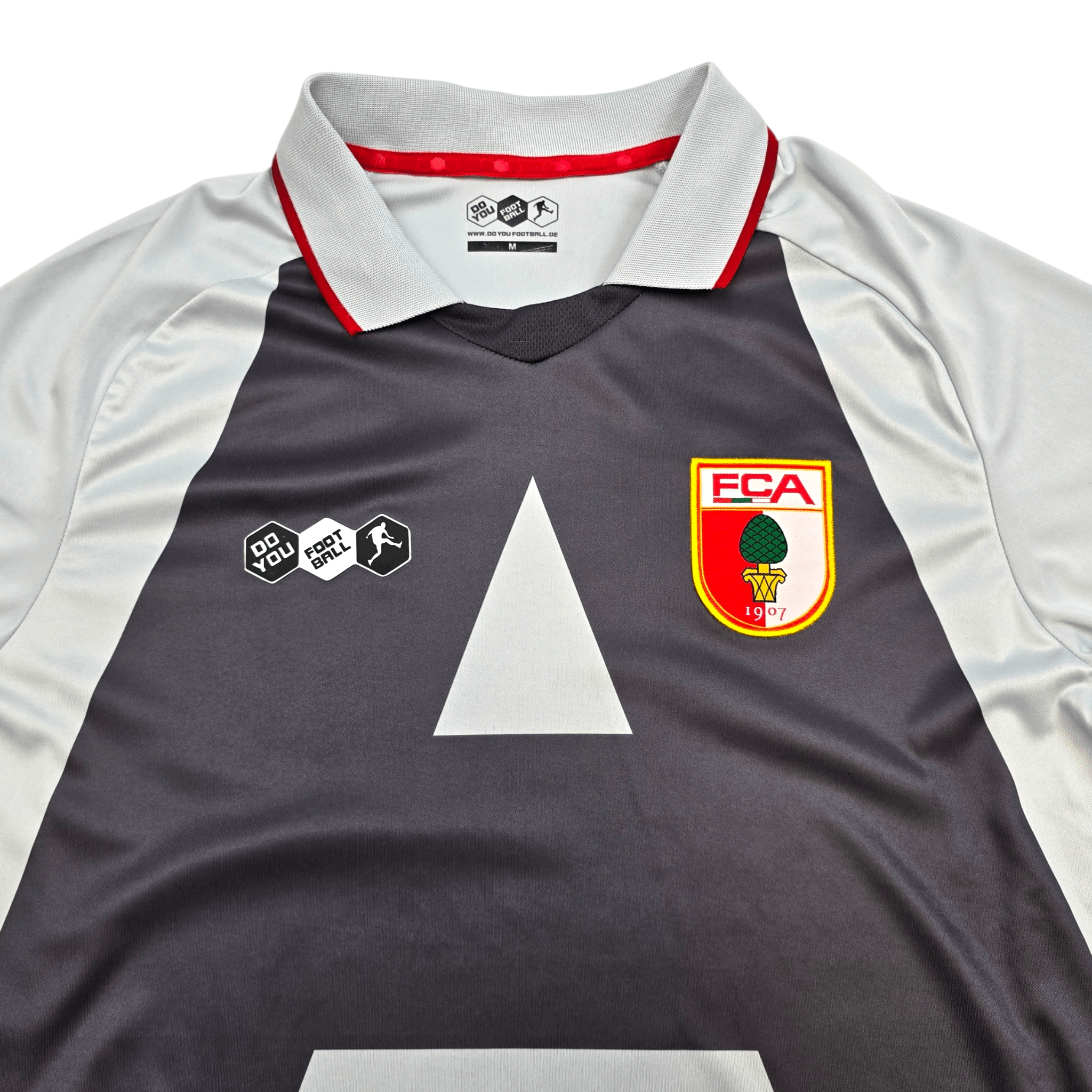 2009/10 FC Augsburg Third Football Shirt (M) - Do You Football