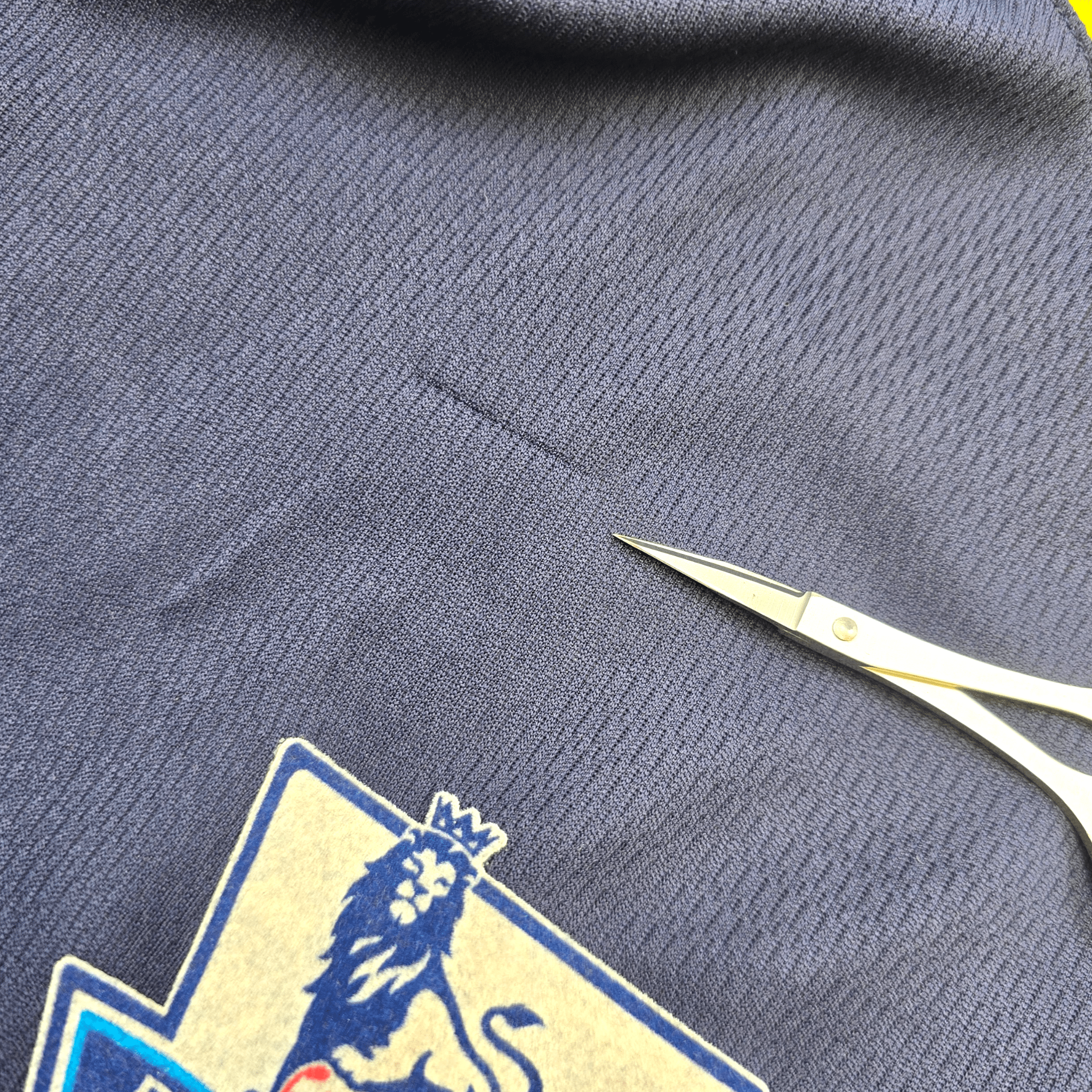 2009/10 Tottenham Hotspur Away Shirt (2XL) Puma #14 Modric