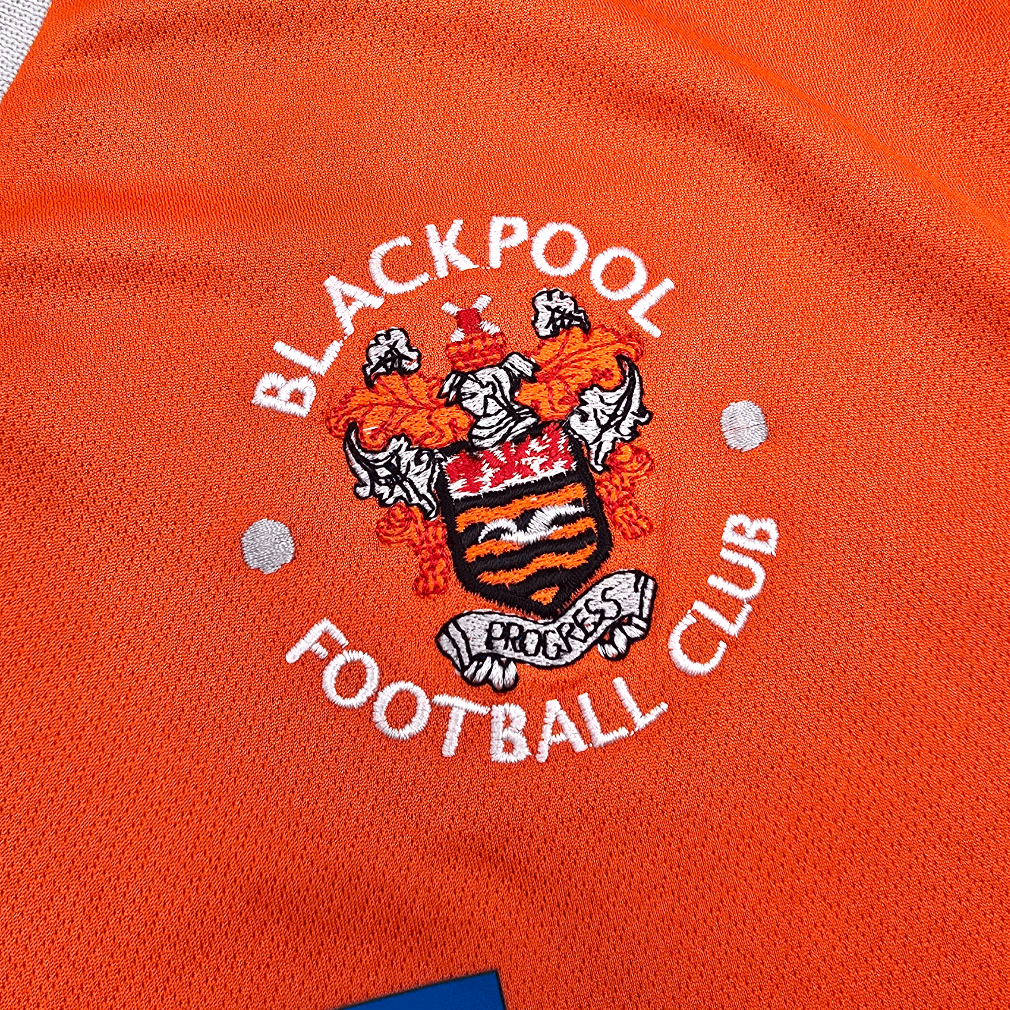 2013-15 Blackpool Home Football Shirt (Large) Errea - The Seasiders Championship Era