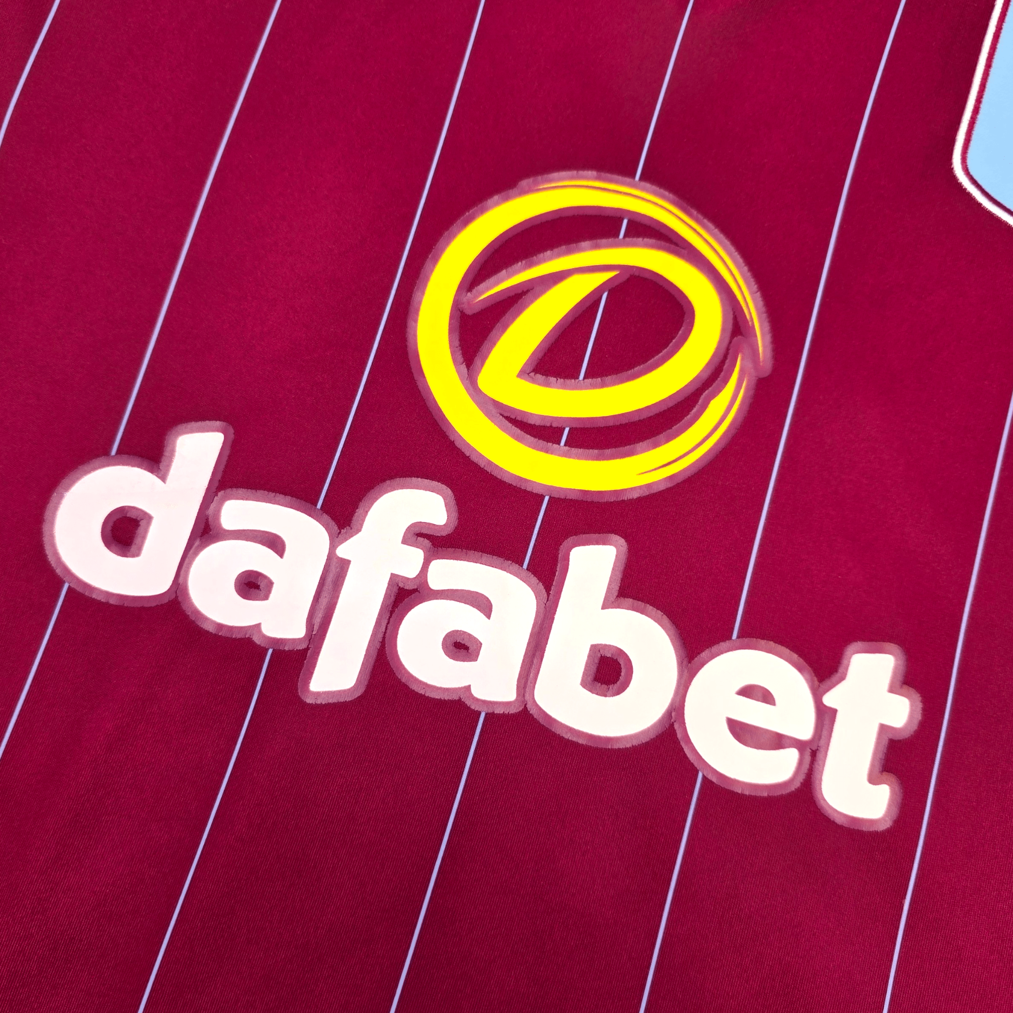 2014/15 Aston Villa Home Shirt (XL) Macron #20 Benteke - Official Original