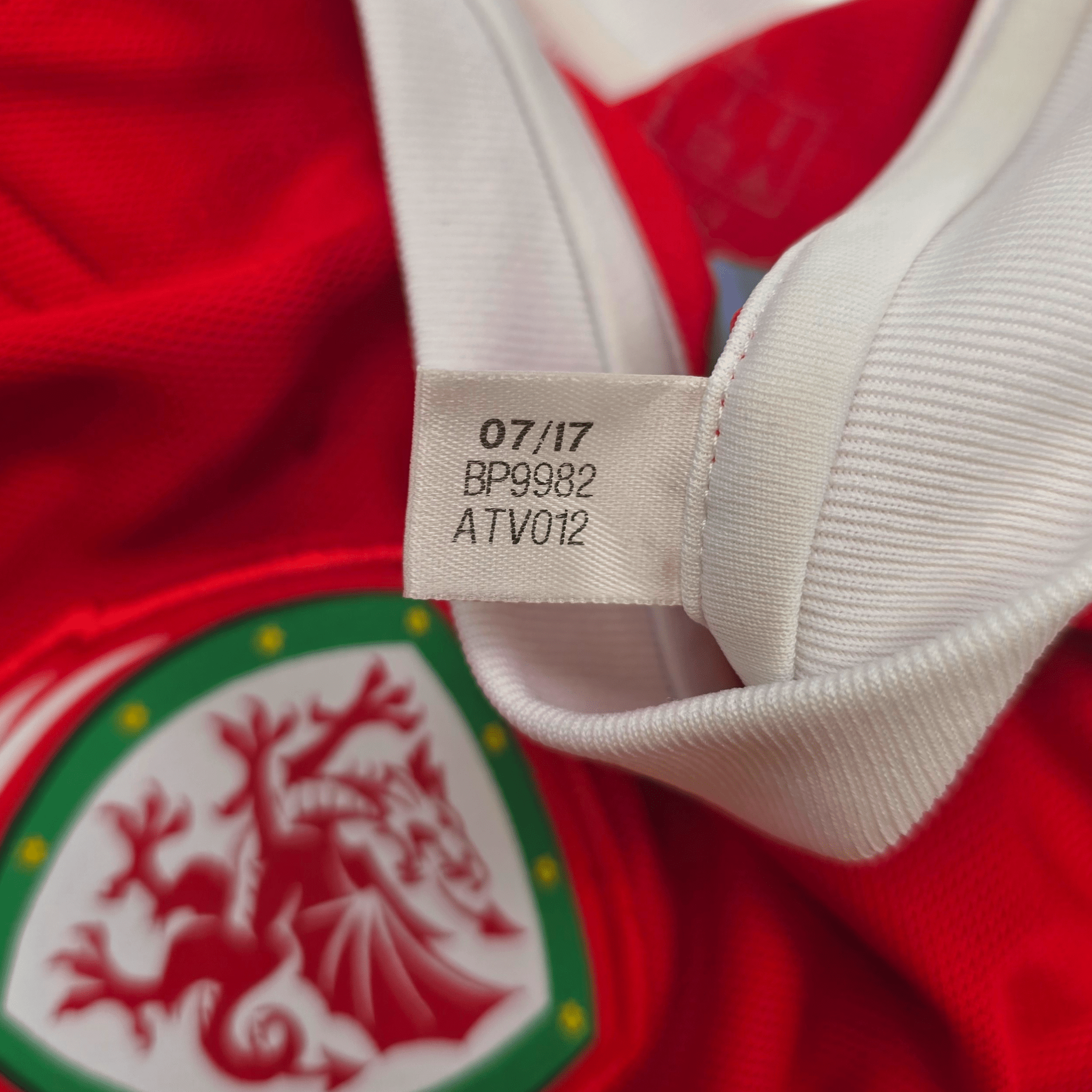 2018/19 Wales Home Football Shirt (XL) Adidas #11 Bale