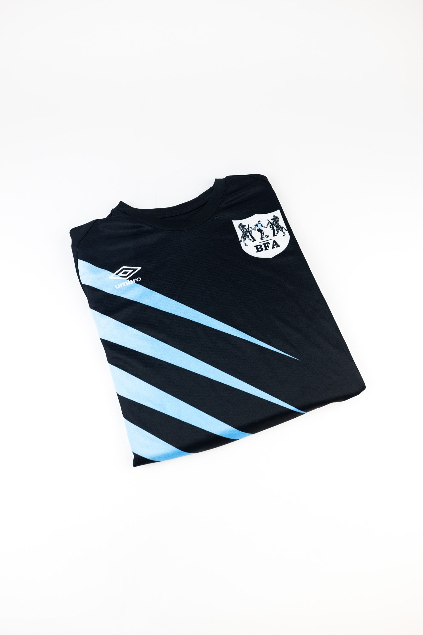 Botswana 2019-20 Football Shirt (Small)