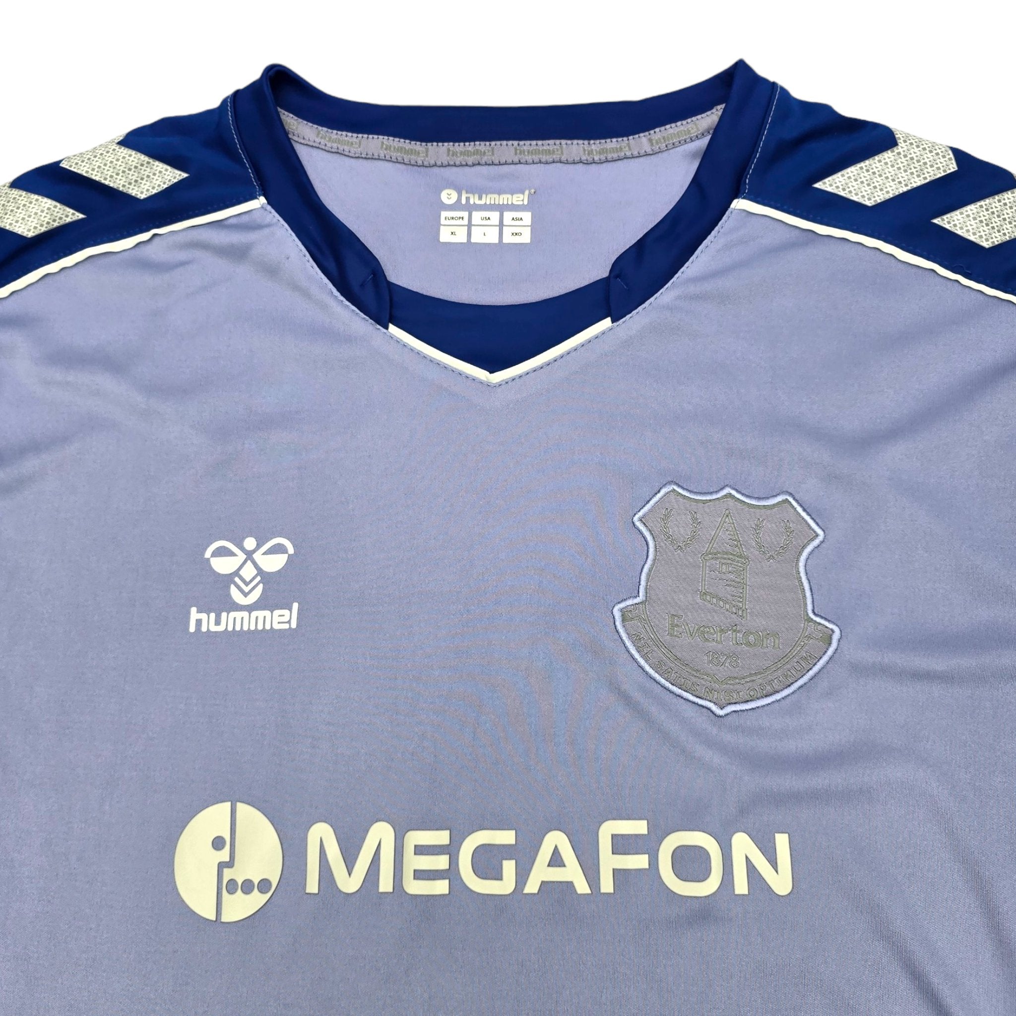 2021/22 Everton Training Shirt (XL) Hummel