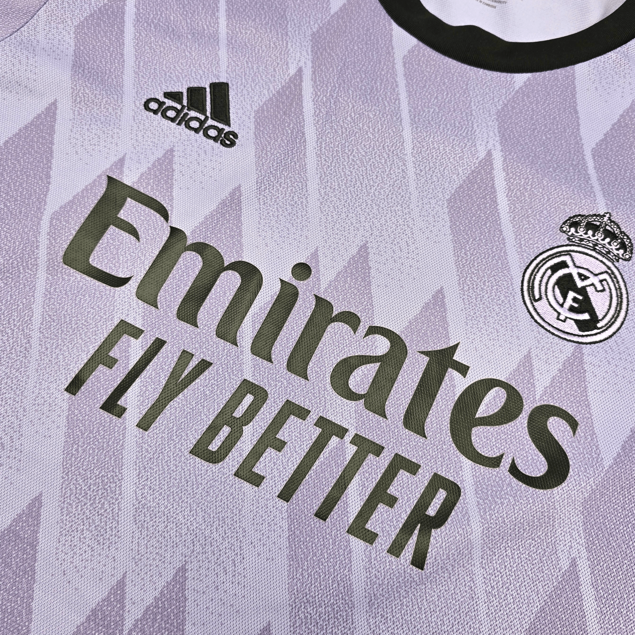 2022/23 Real Madrid Away Football Shirt (L) Adidas #20 Vini Jr