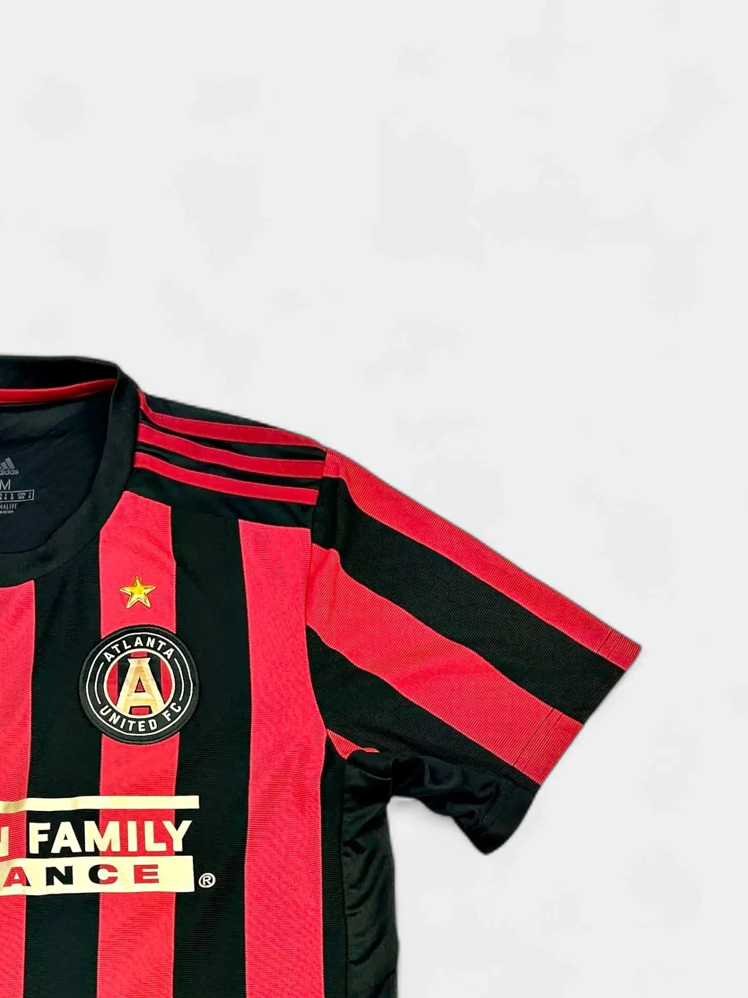 Atlanta United 2019 Football Shirt (Medium)