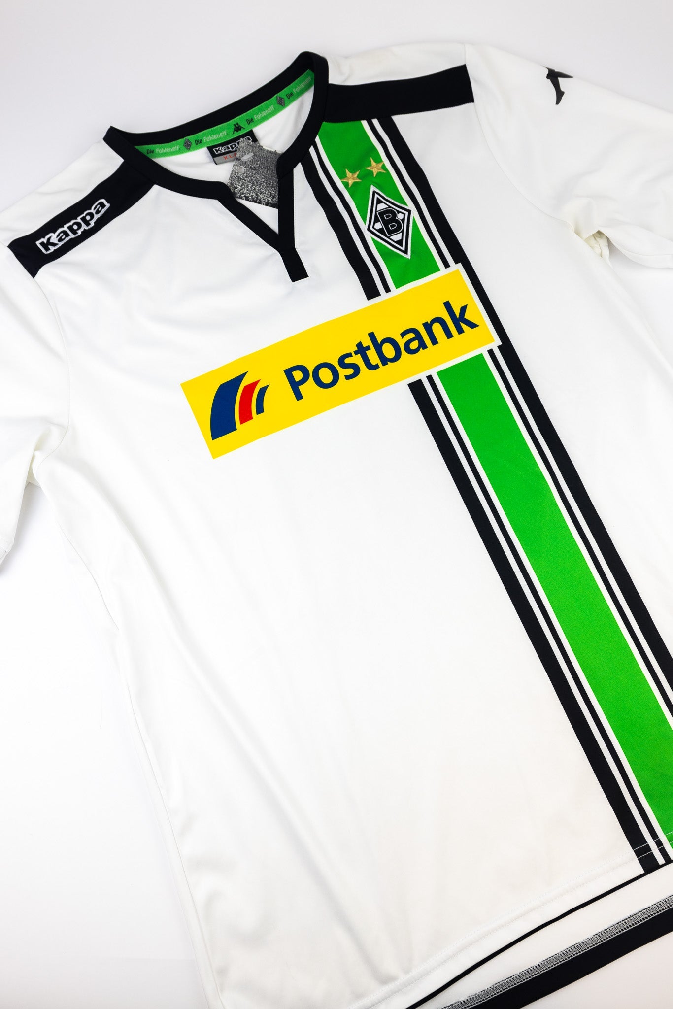 Borussia Monchengladbach 2015-16 Football Shirt (XL)