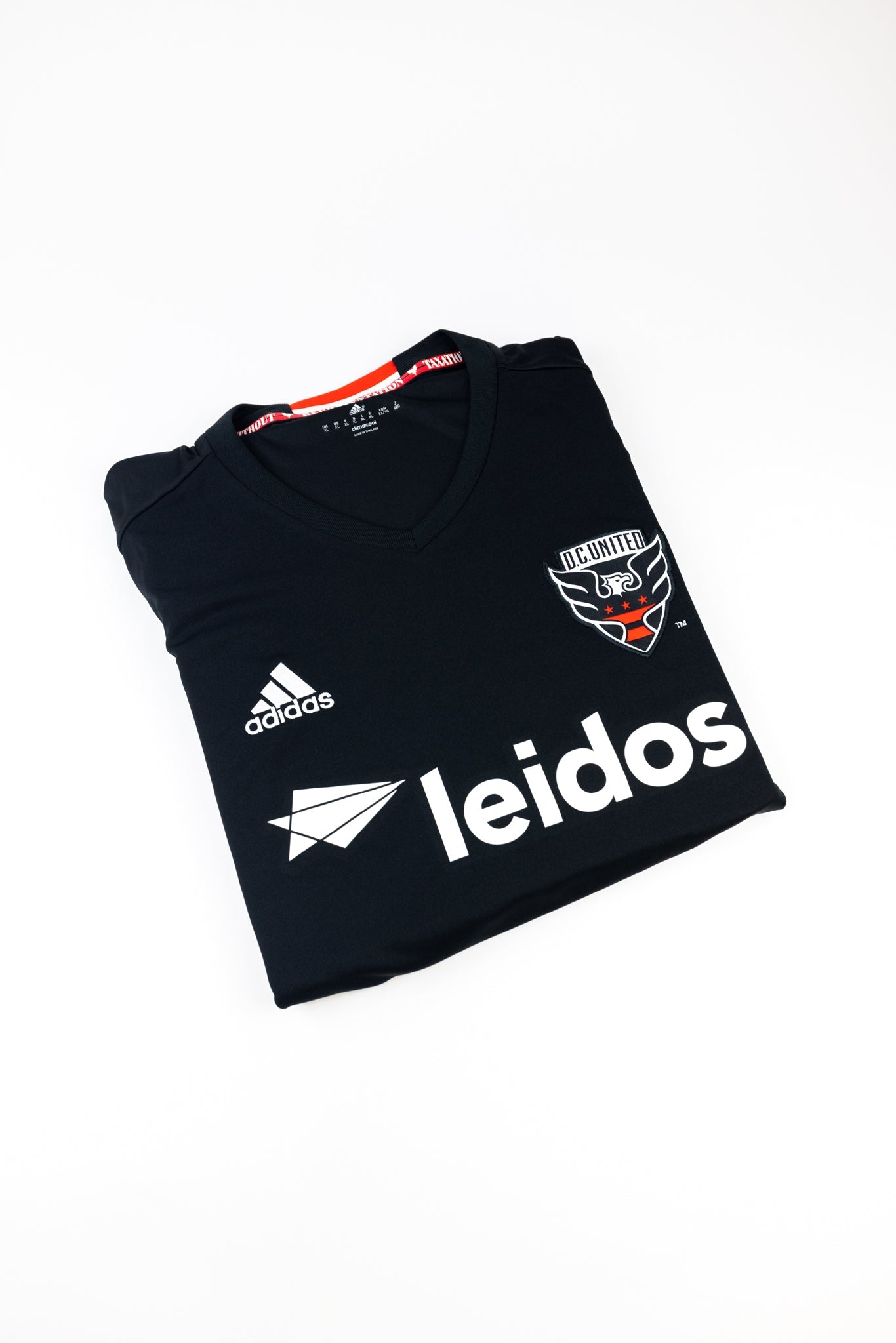 DC United 2016 Football Shirt (XL)