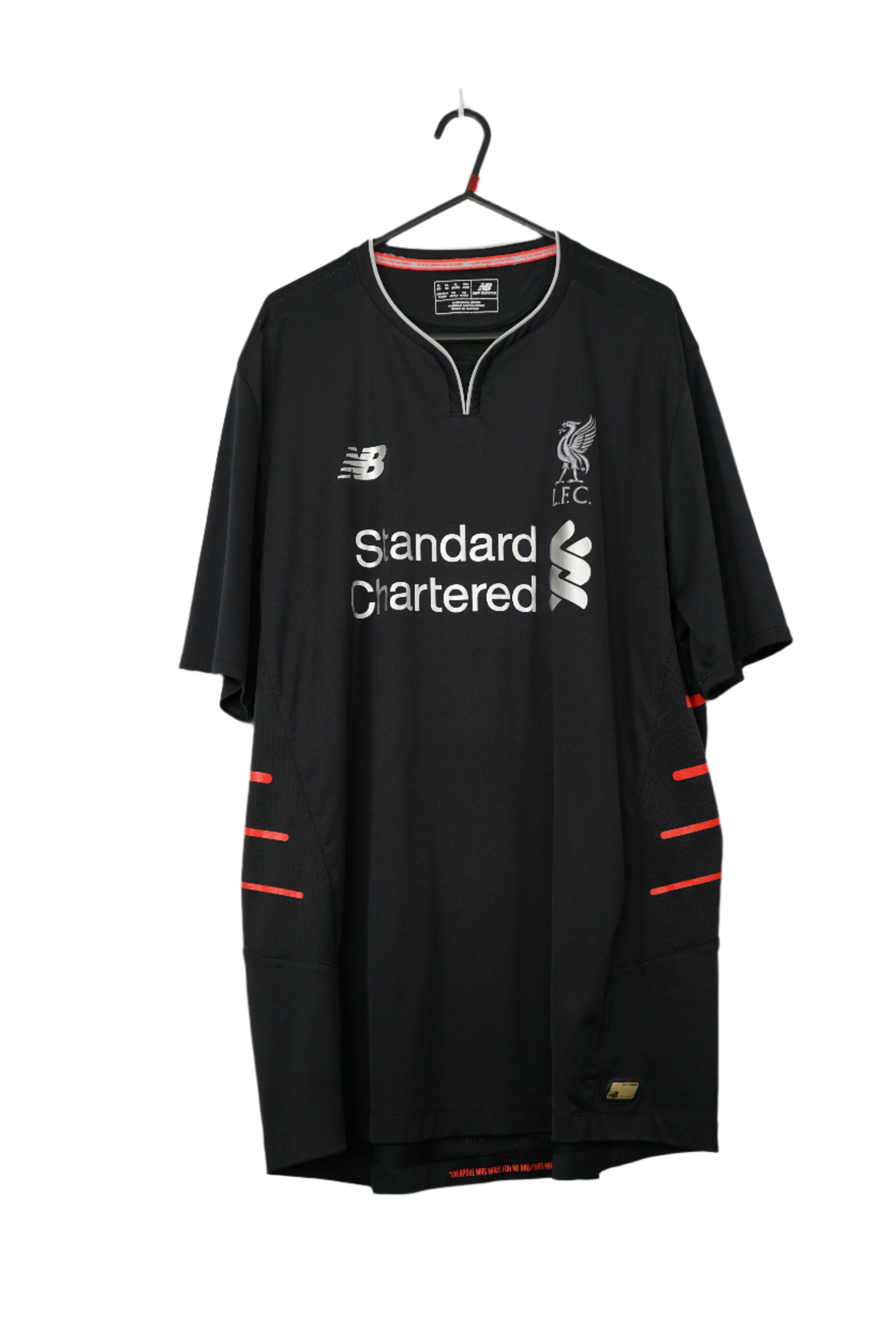 Liverpool 16/17 Away Shirt - XL