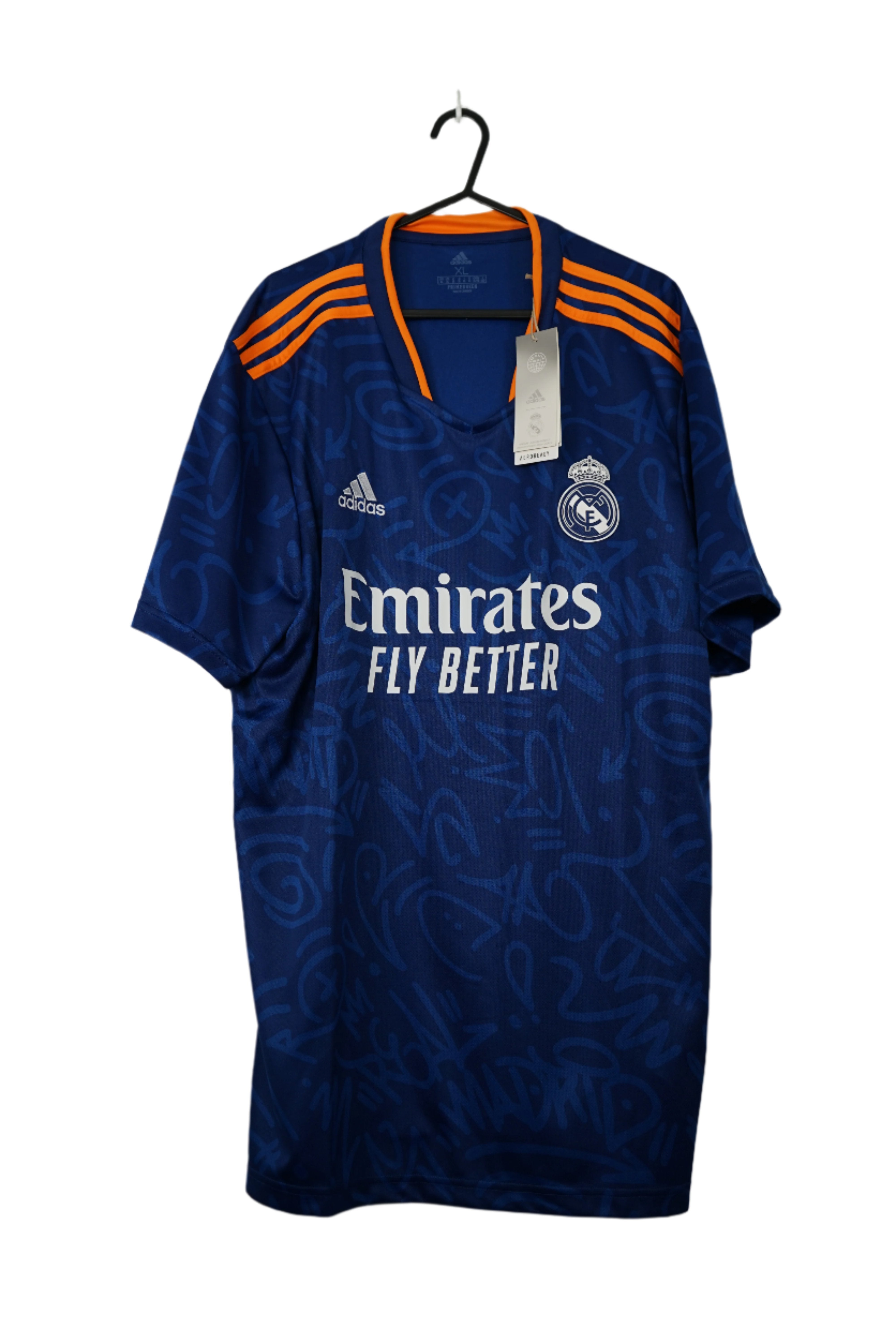 Real Madrid 21-22 Away Shirt - XL