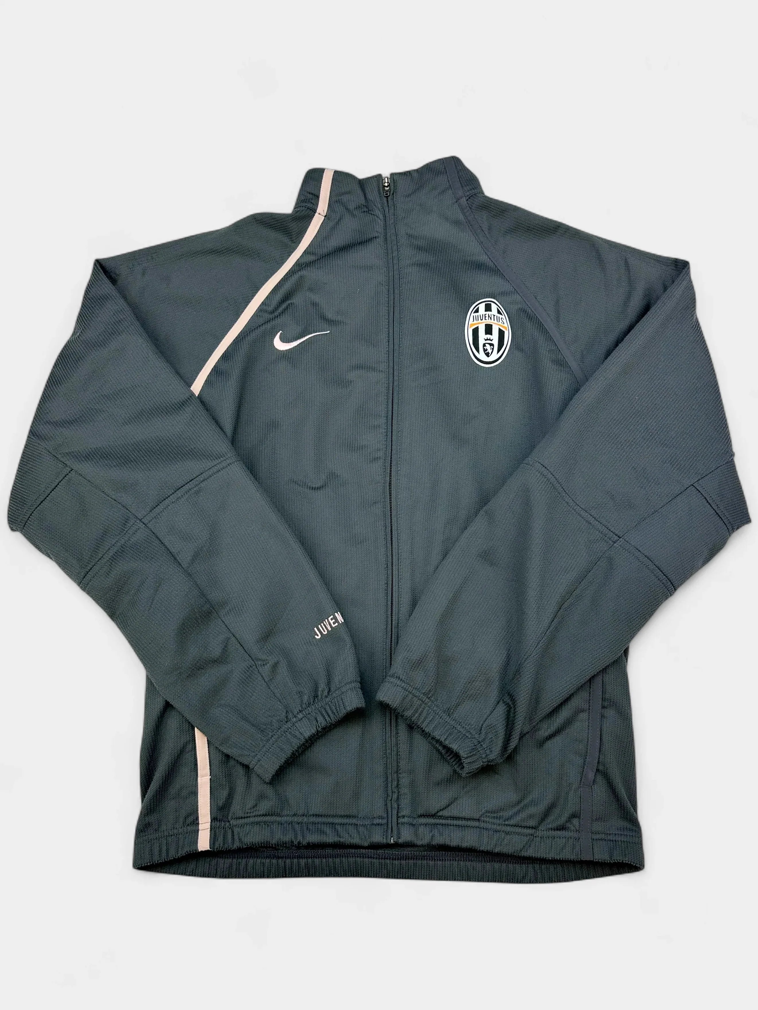 Juventus 2004-05 Track Jacket (Medium)