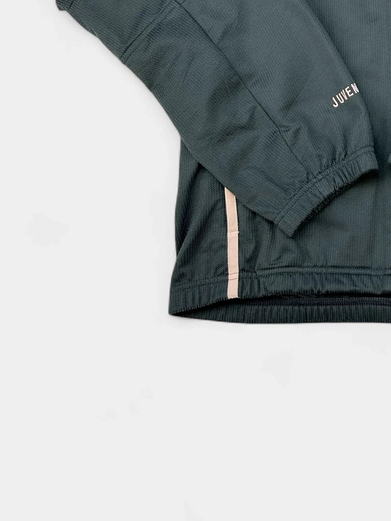 Juventus 2004-05 Track Jacket (Medium)