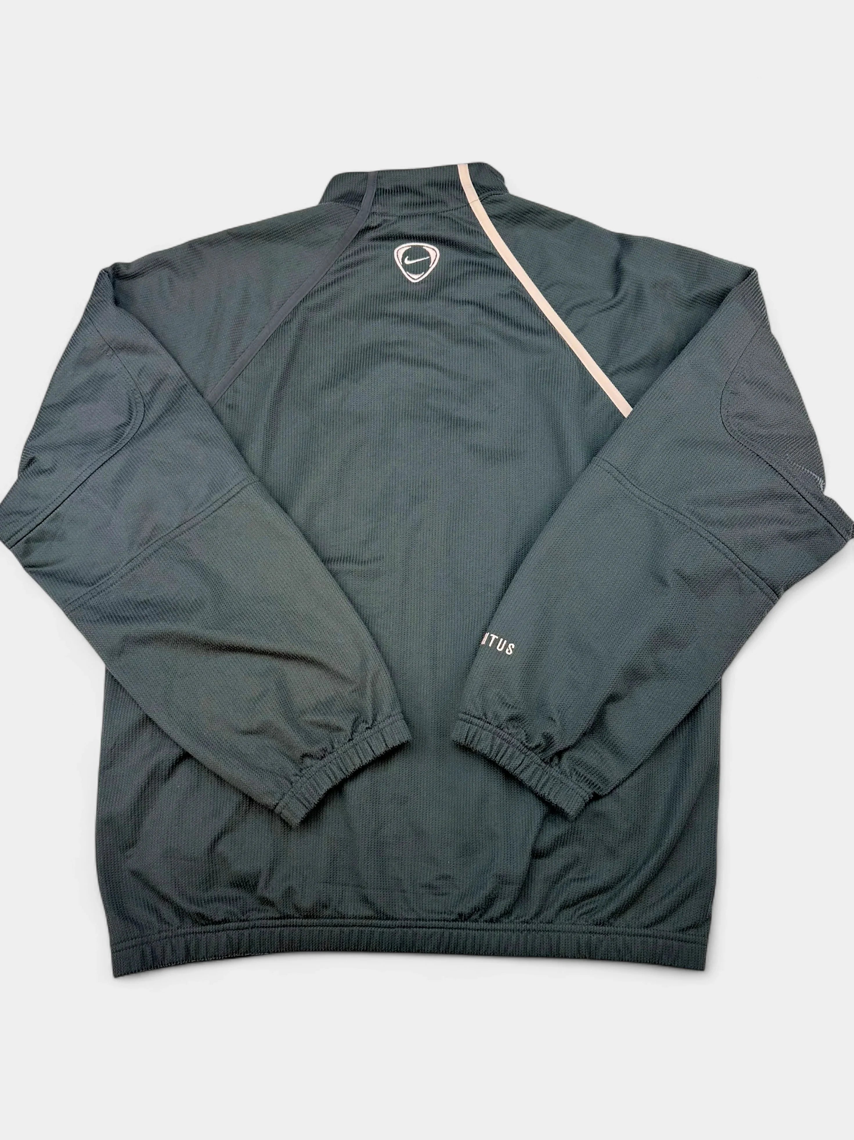 Juventus 2004-05 Track Jacket (Medium)