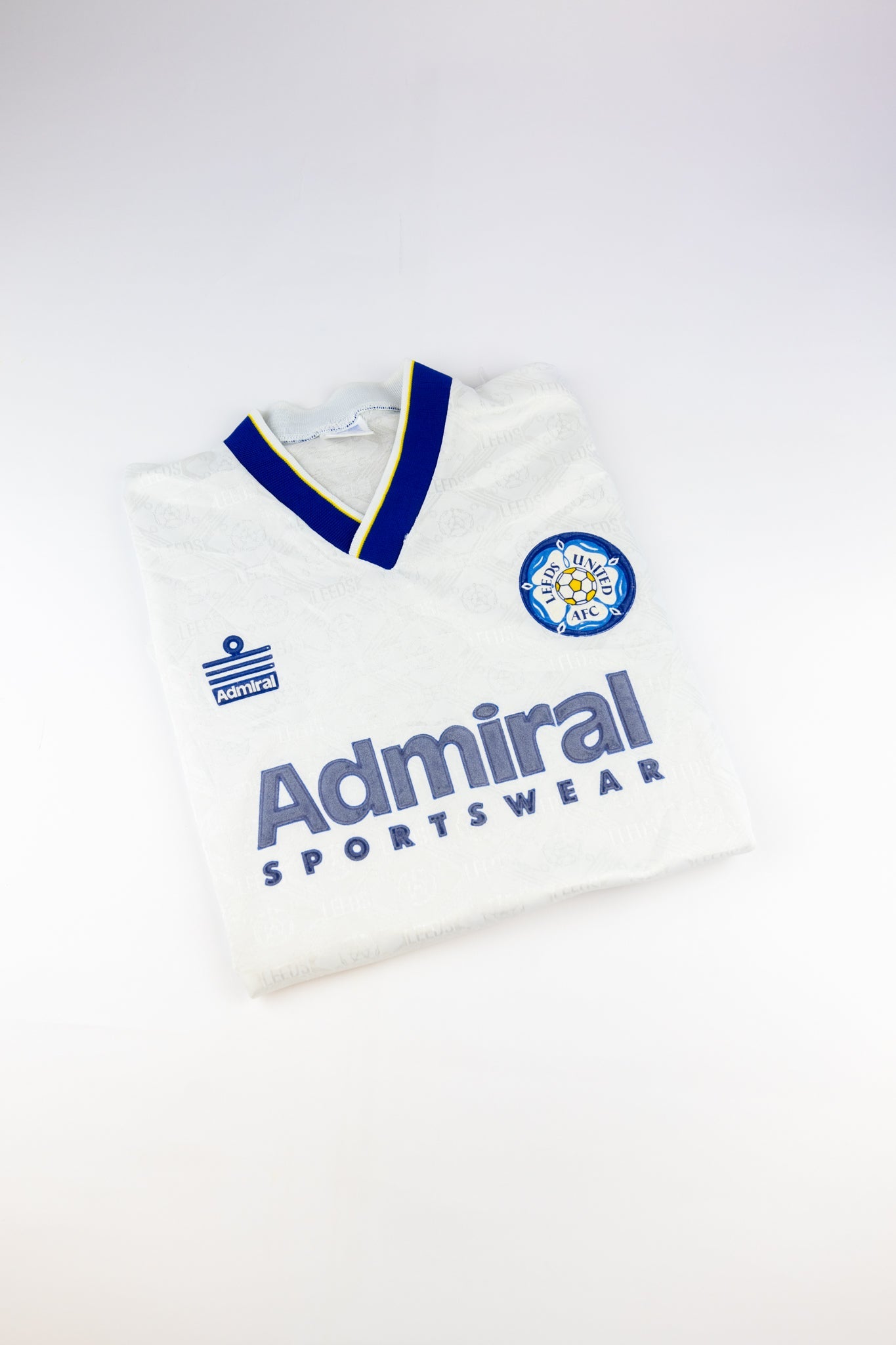 Leeds United 1992-93 Football Shirt (Small)