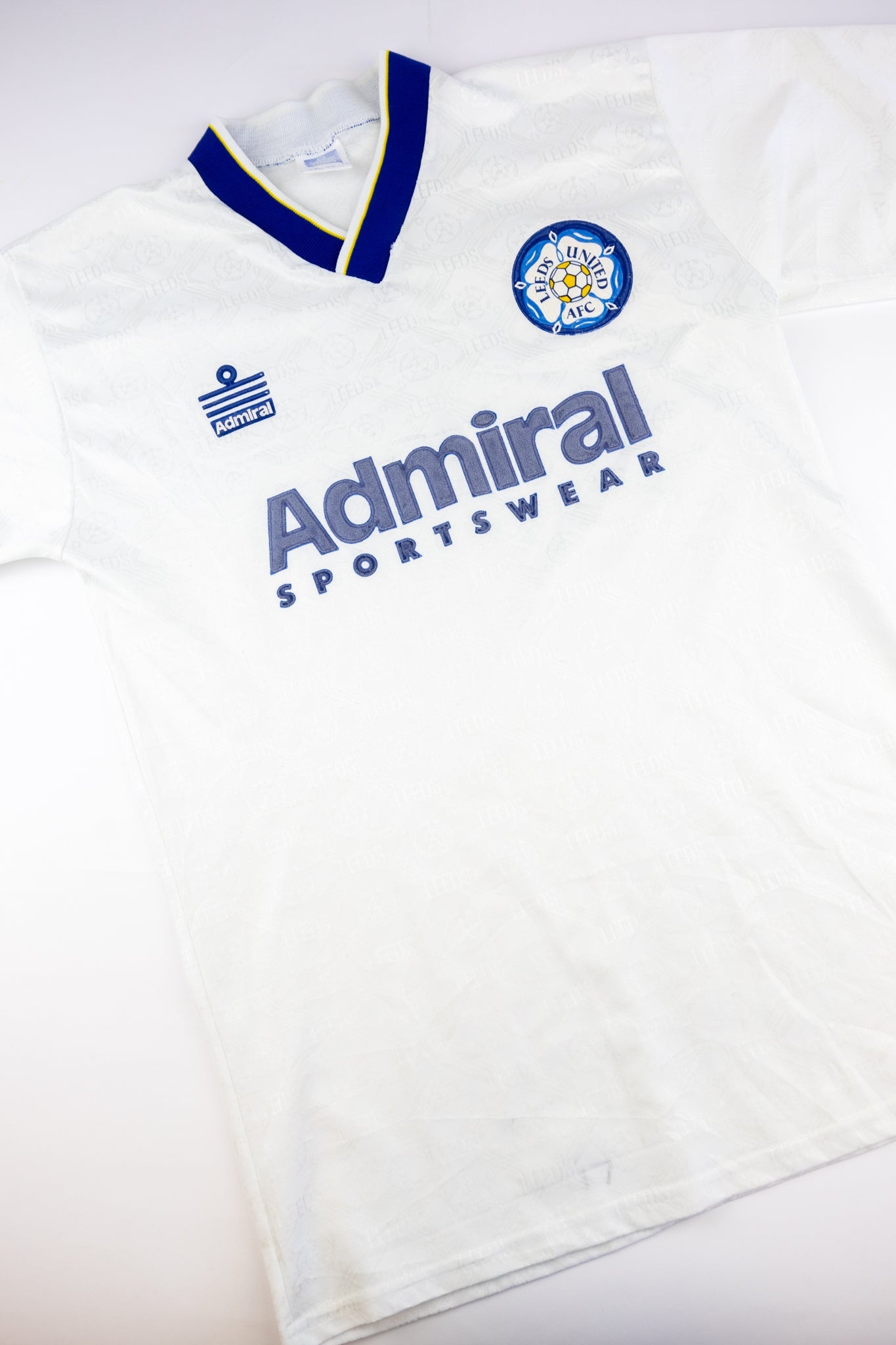 Leeds United 1992-93 Football Shirt (Small)