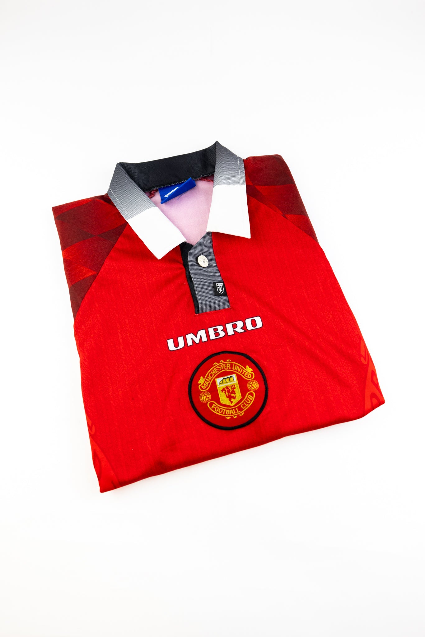 Manchester United 1996-98 Football Shirt (Medium)