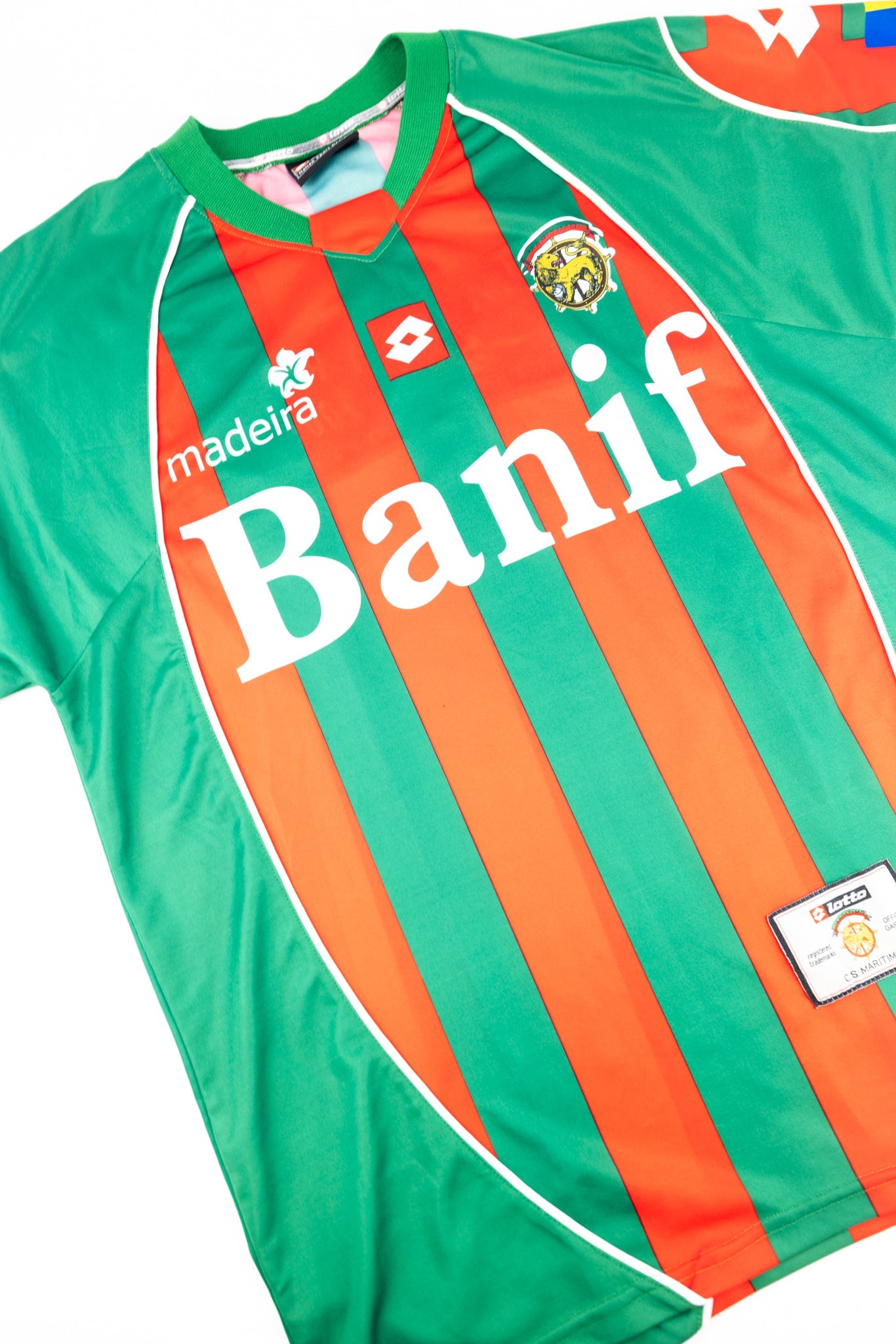 Maritimo 2003-04 Football Shirt (Large)