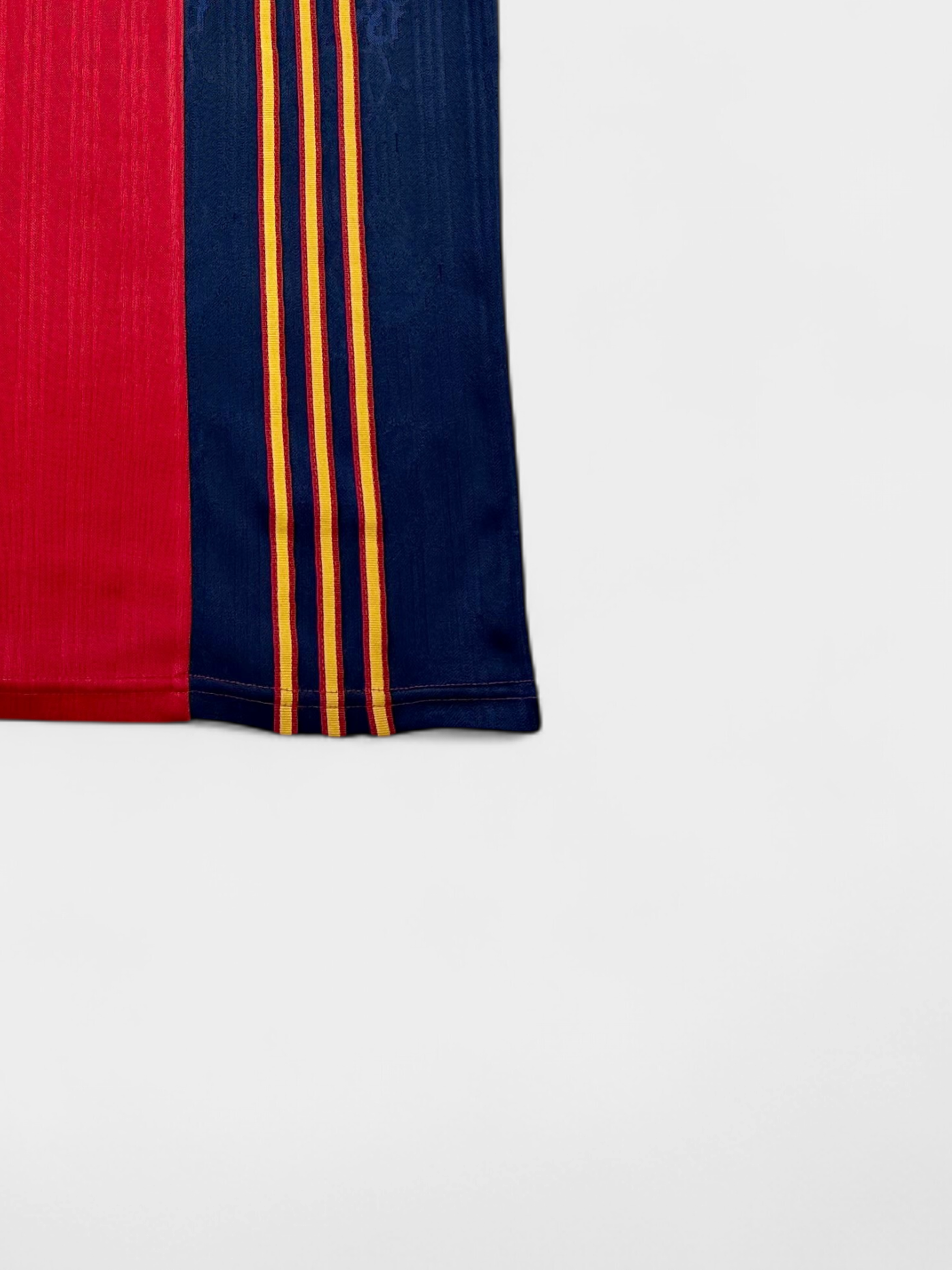 Spain 1996-98 Home Shirt Adidas Original - Luis Enrique Raul Era (S)
