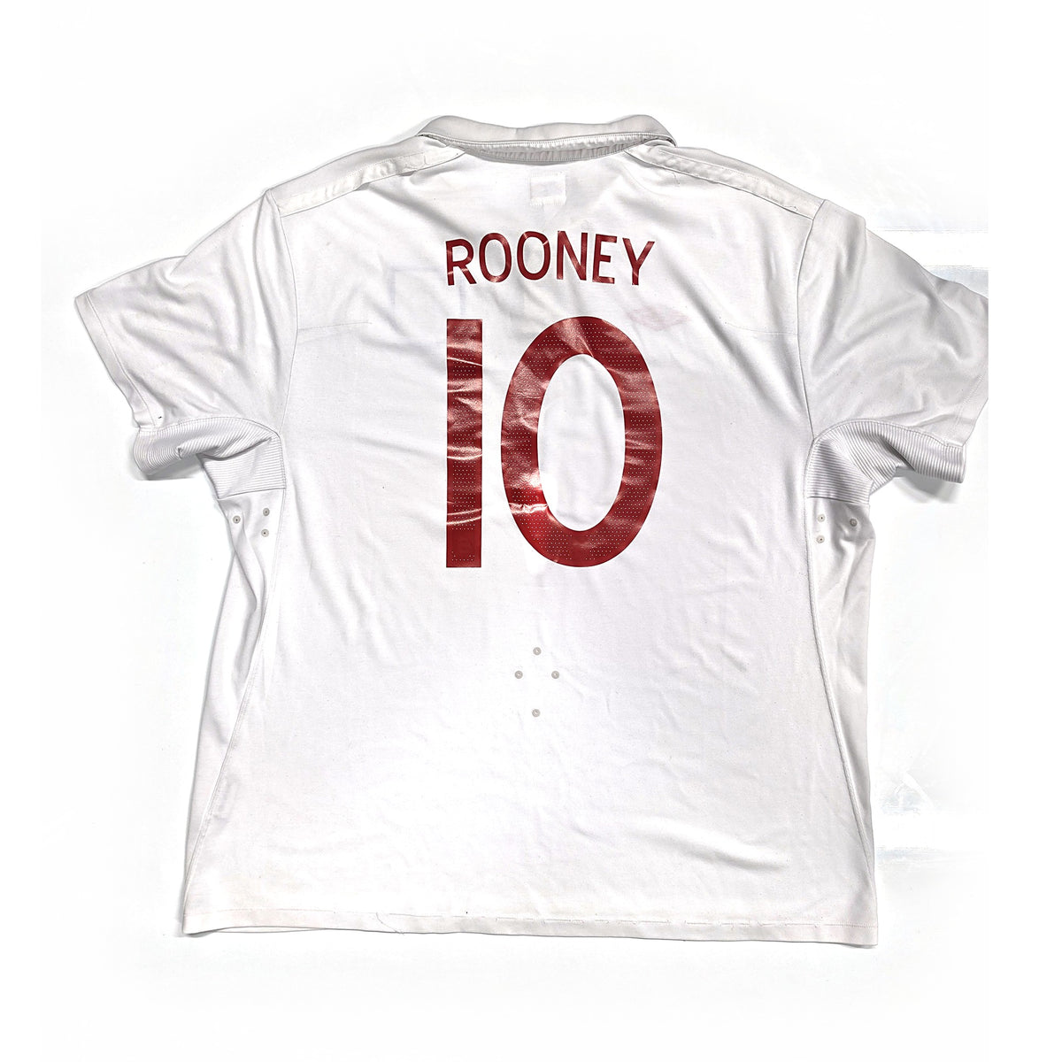 England 2009/10 home shirt, back with Rooney 10 print