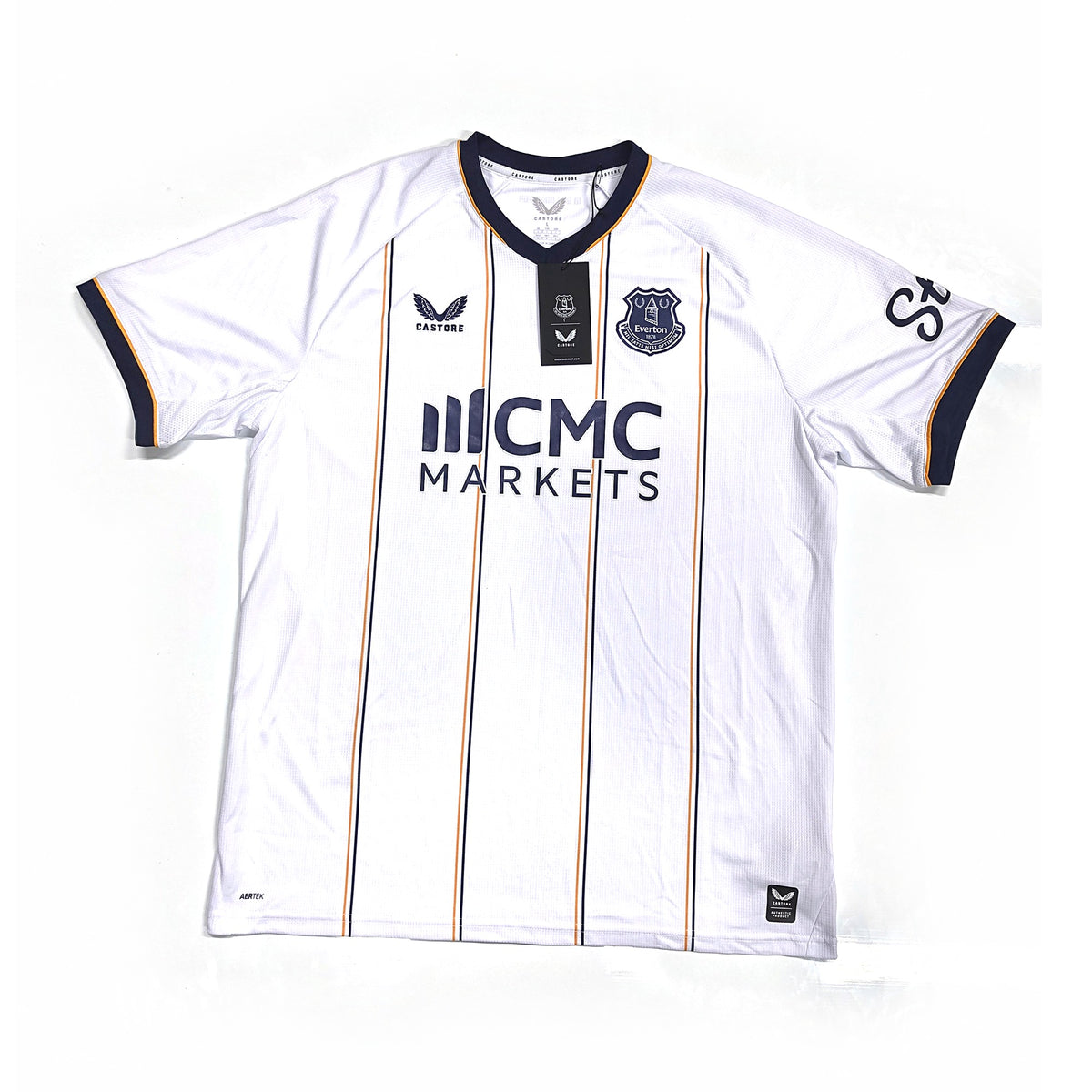 Everton 2026/27 away shirt, front